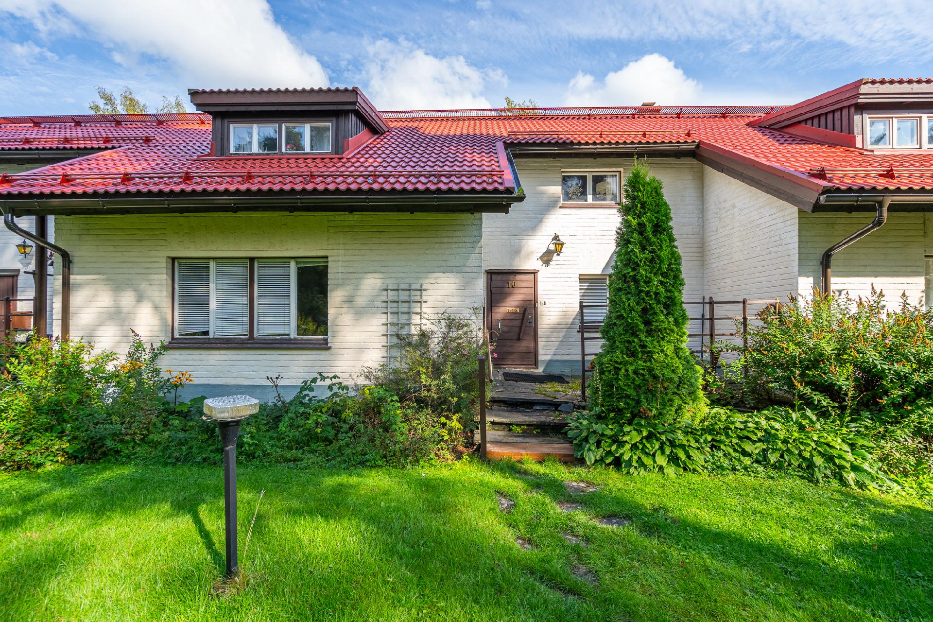 Alppikatu 4, Tallinmäki, Valkeakoski