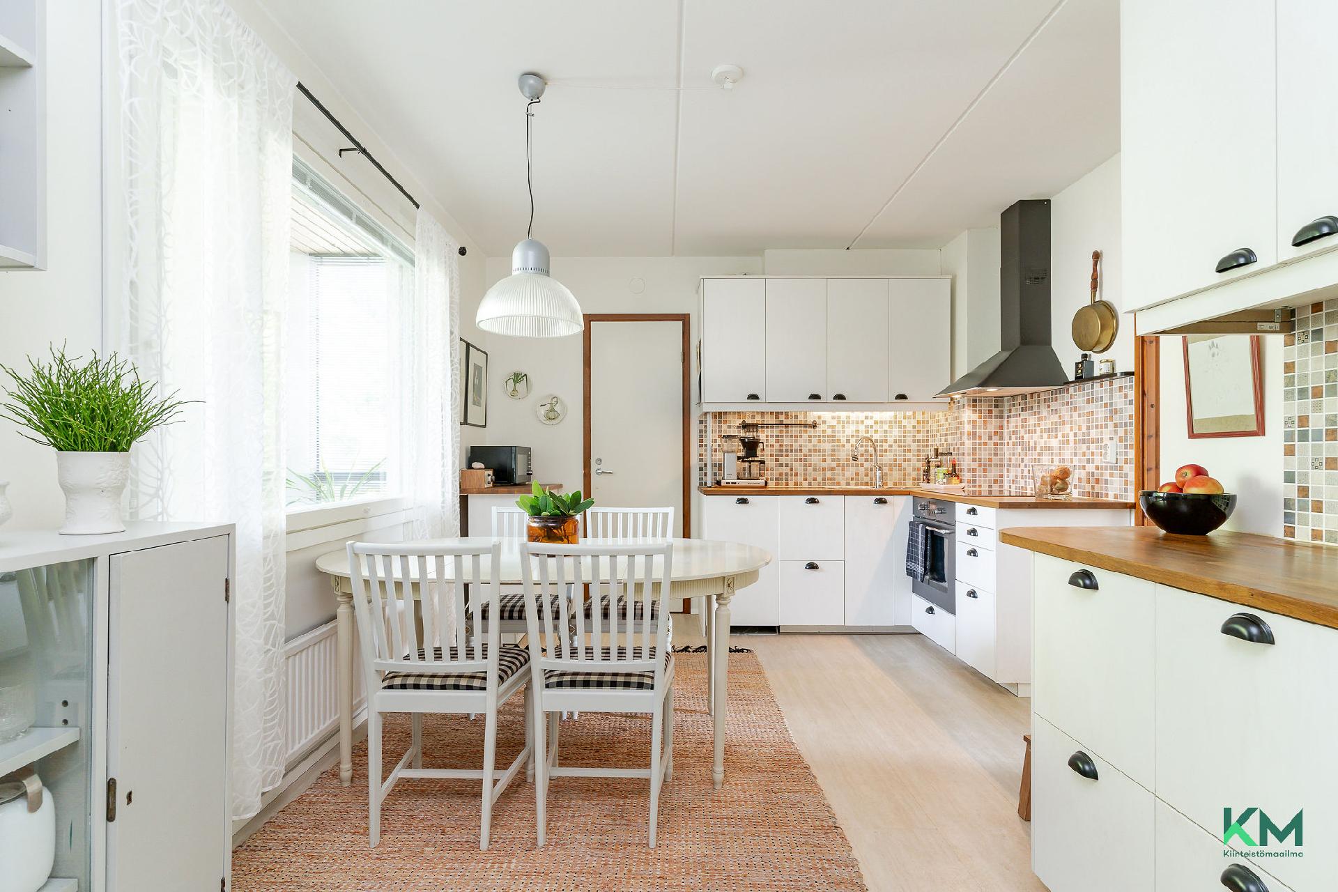 Liisantie 4, Keskusta, Kangasala