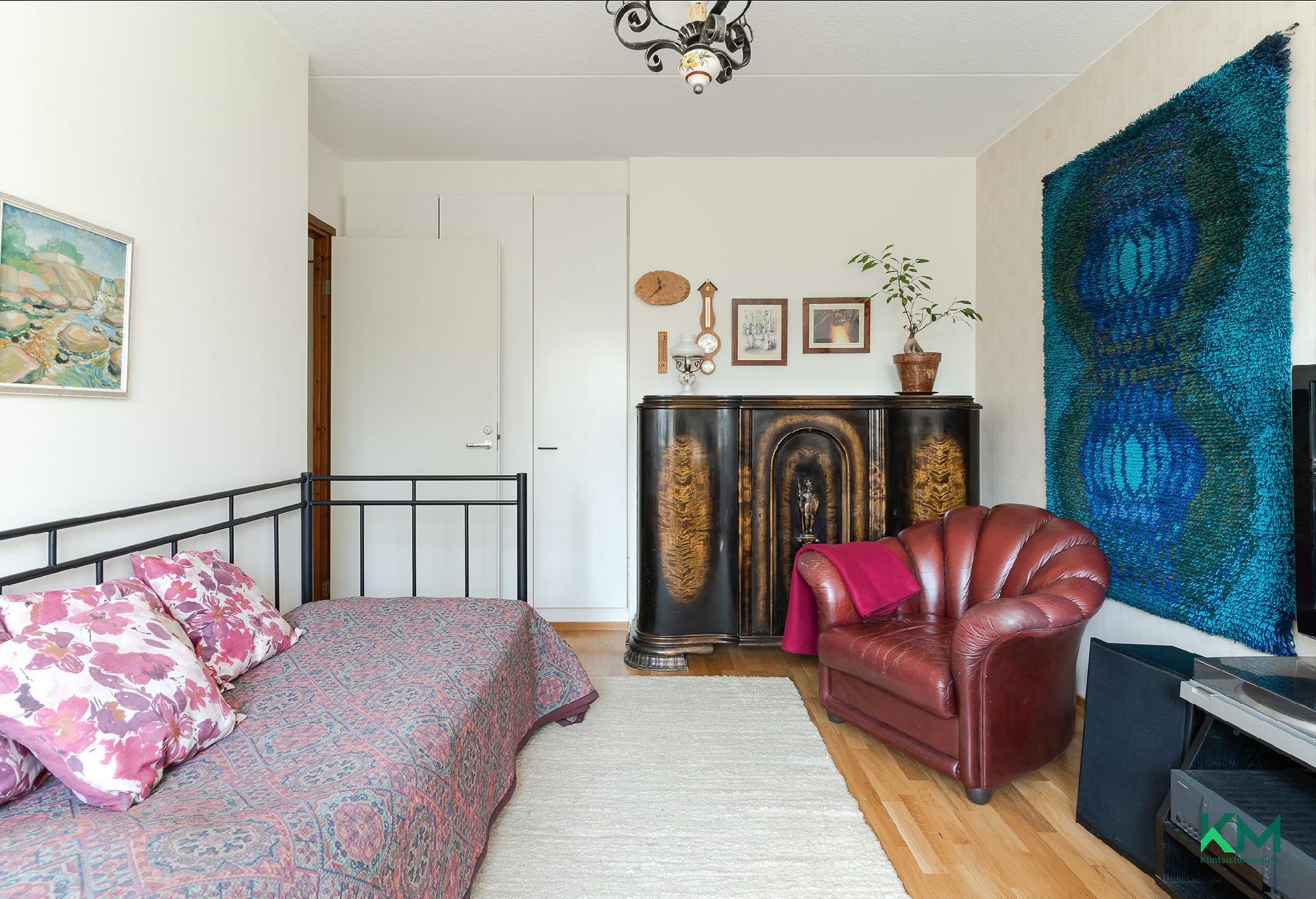 Liisantie 4, Keskusta, Kangasala