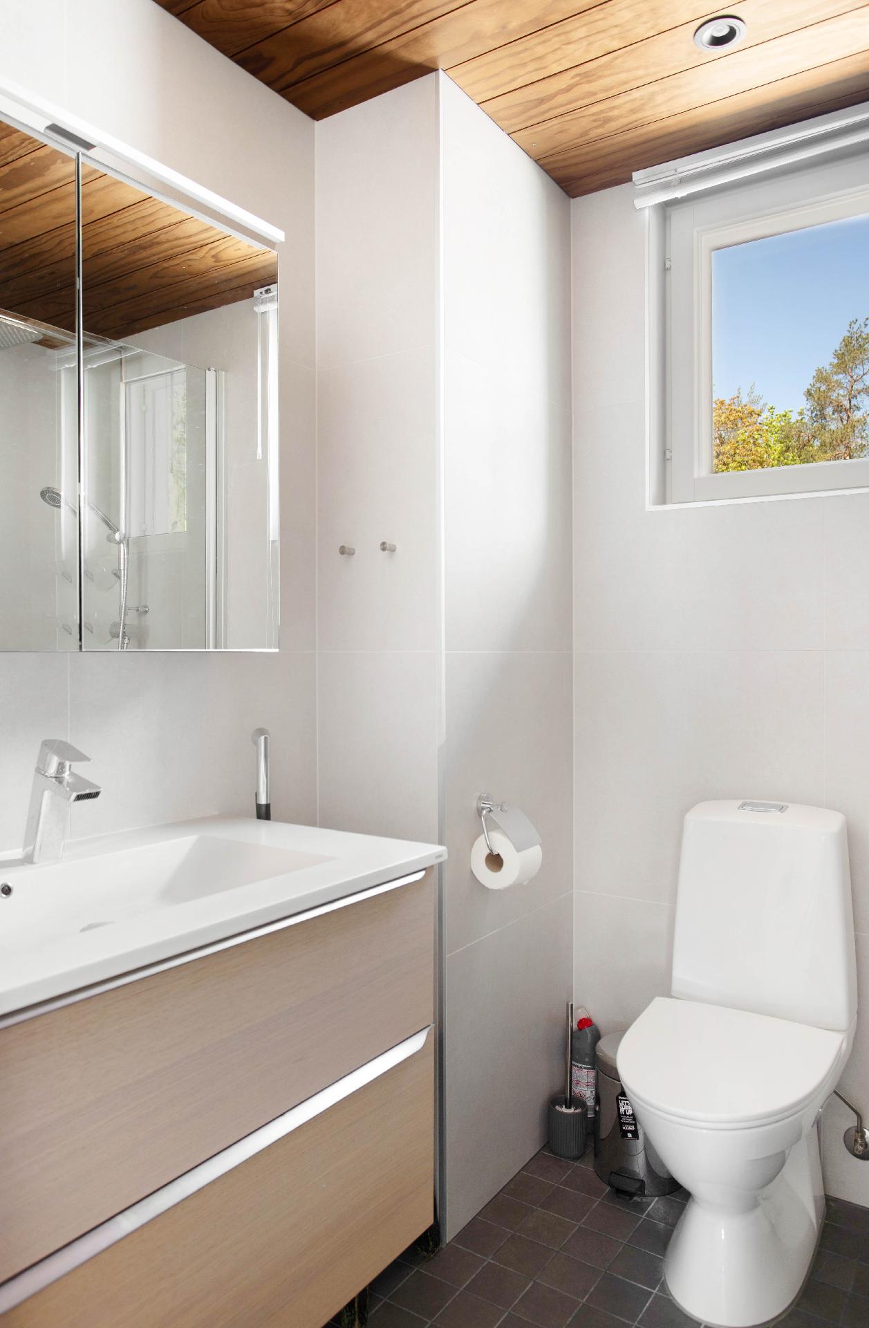 Kiertokuja 4, Nöykkiö, Espoo