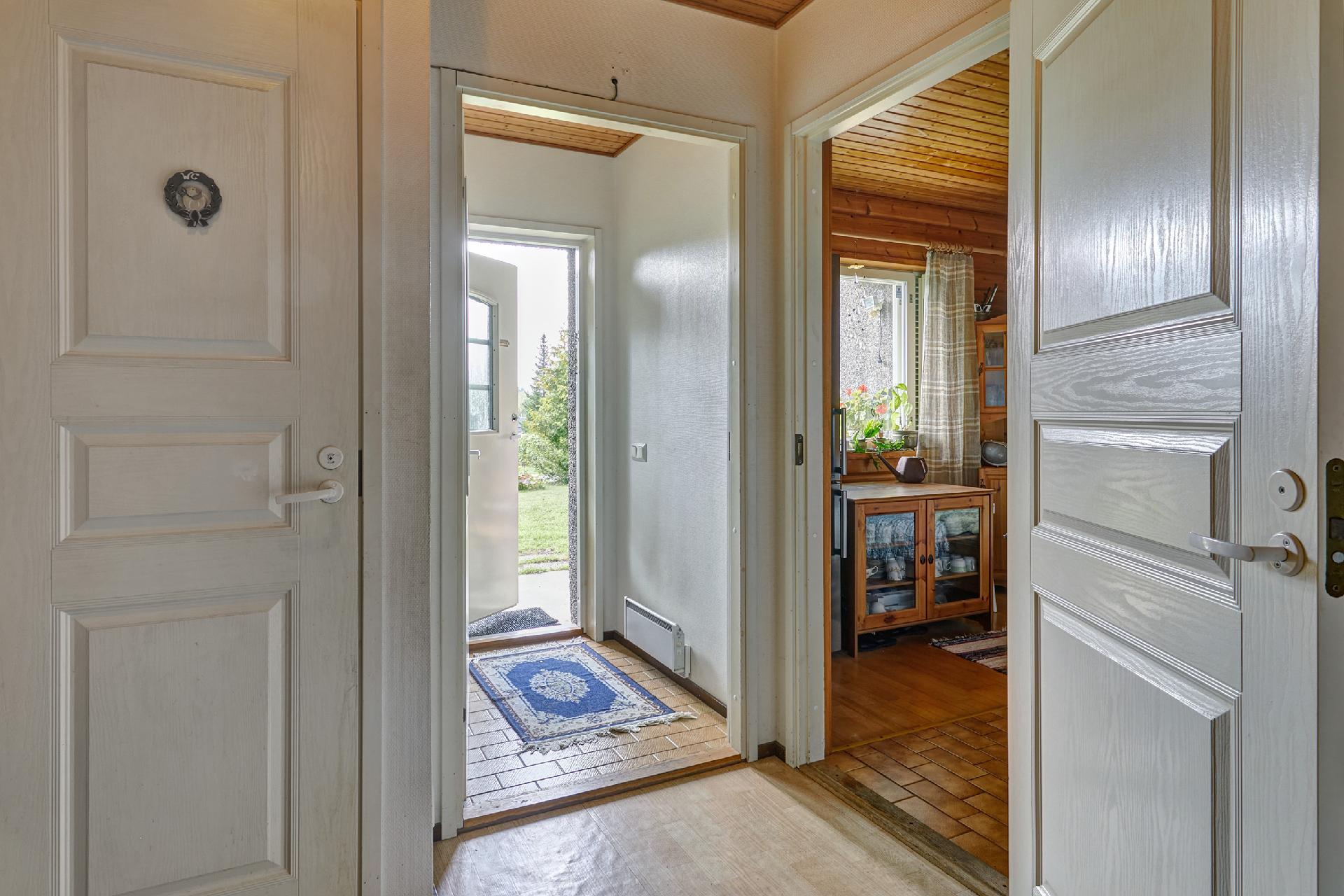 Vaahteramäenkuja 8, Routio, Lohja