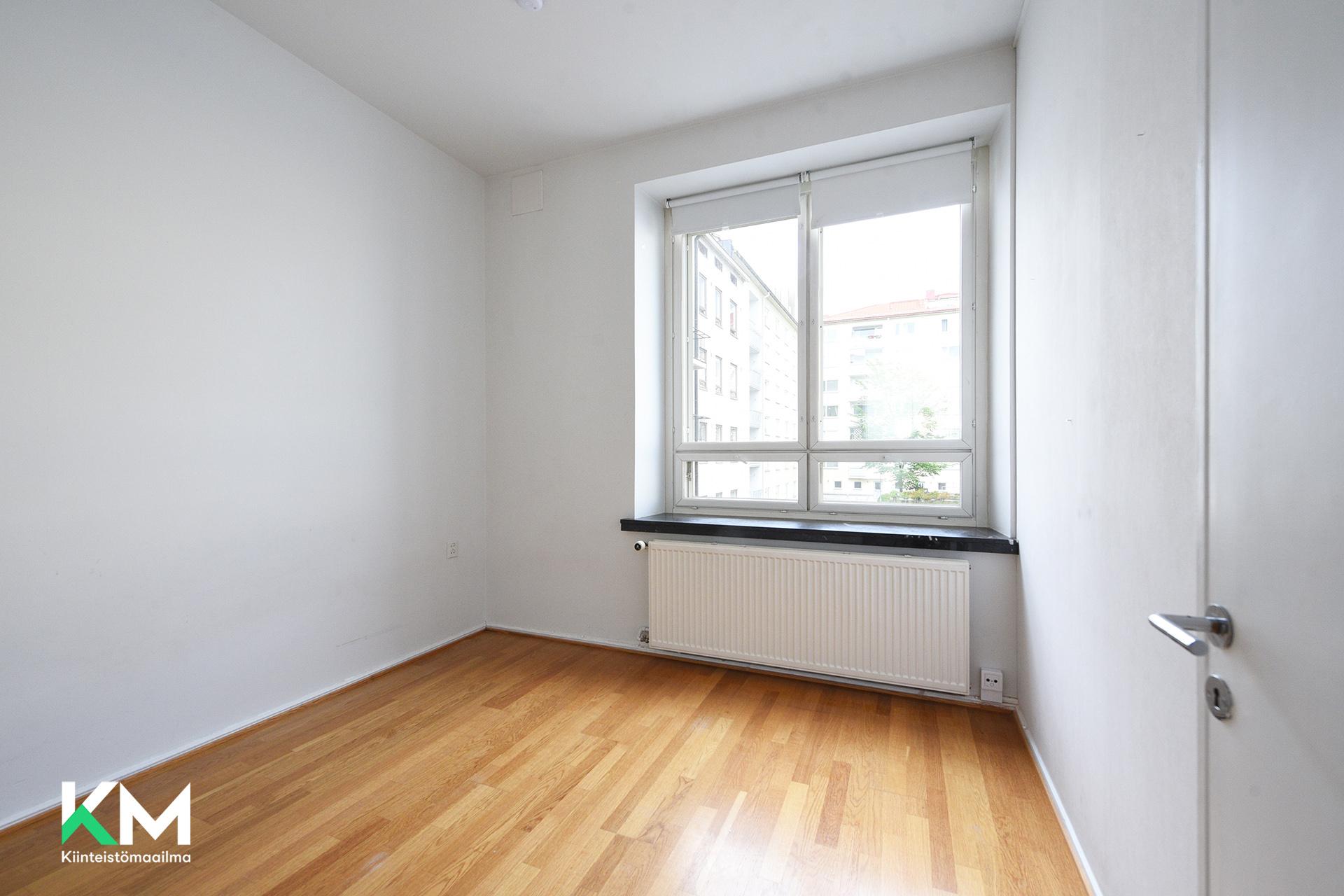 Vapaudenkatu 10, Keskusta, Lahti