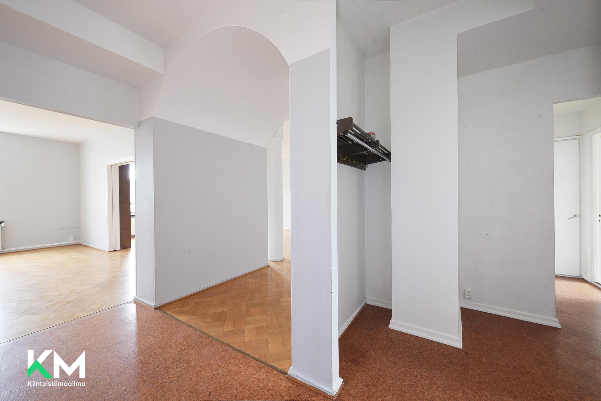 Vapaudenkatu 10, Keskusta, Lahti