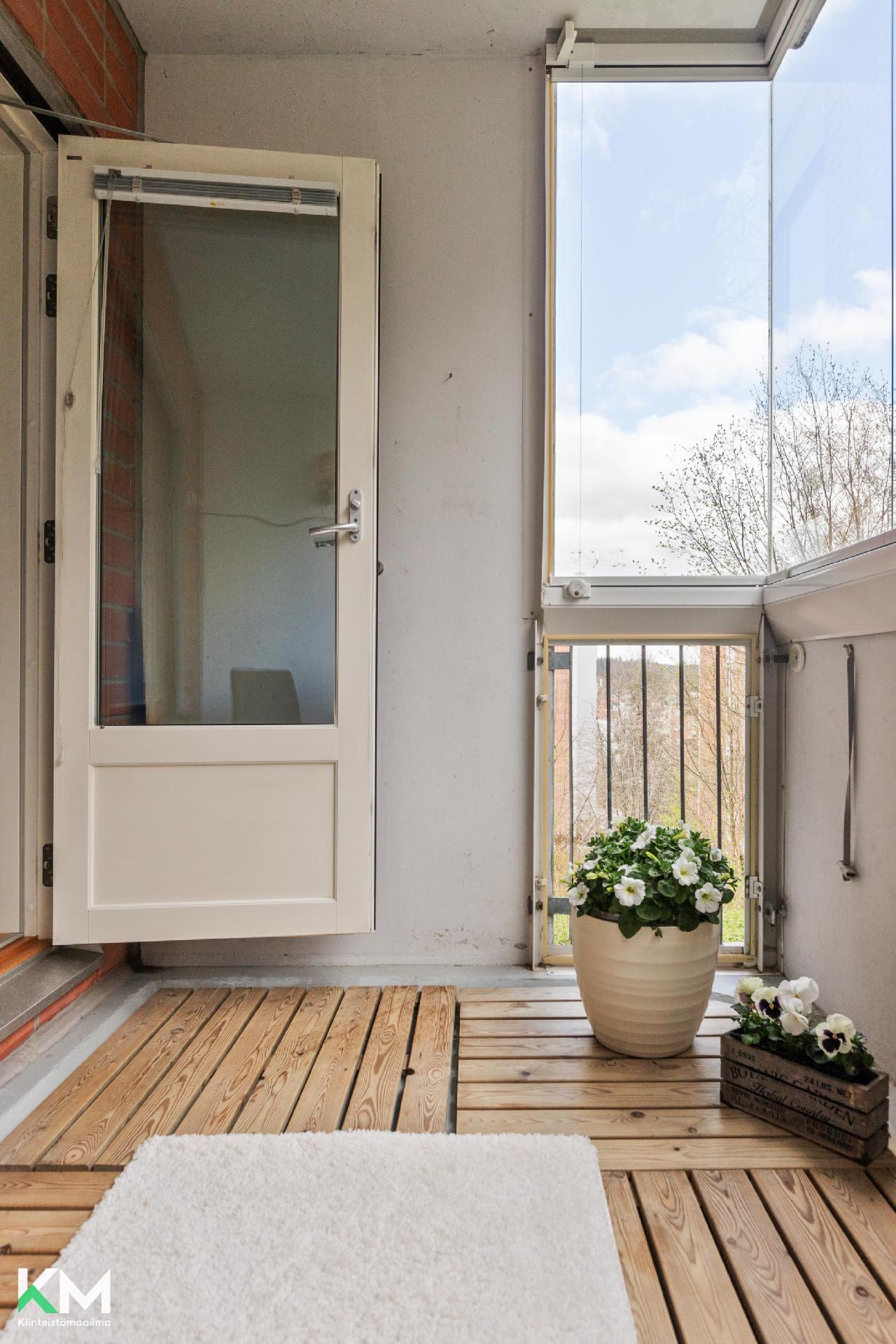 Kivakatu 18, Kivimaa, Lahti