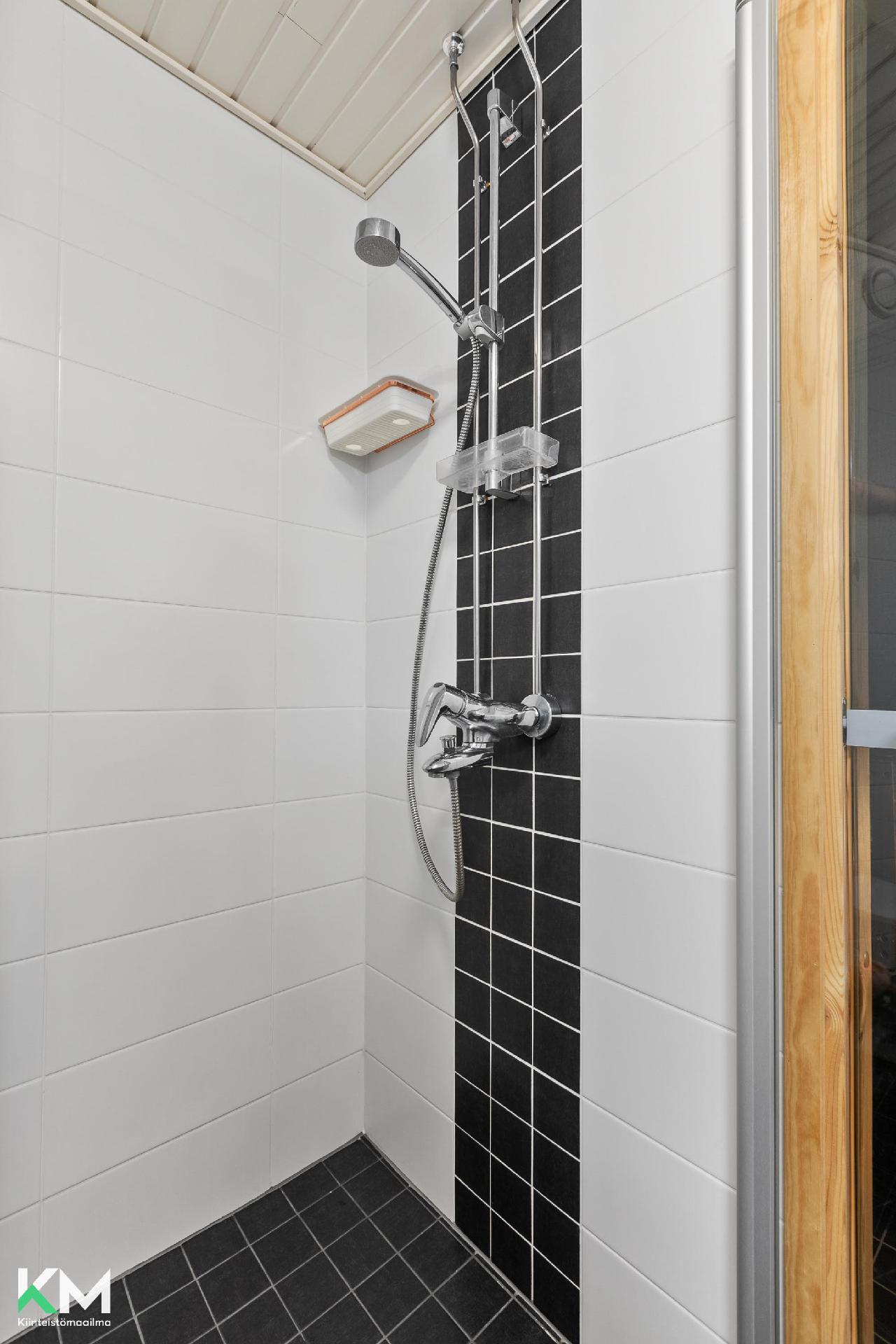 Kivakatu 18, Kivimaa, Lahti