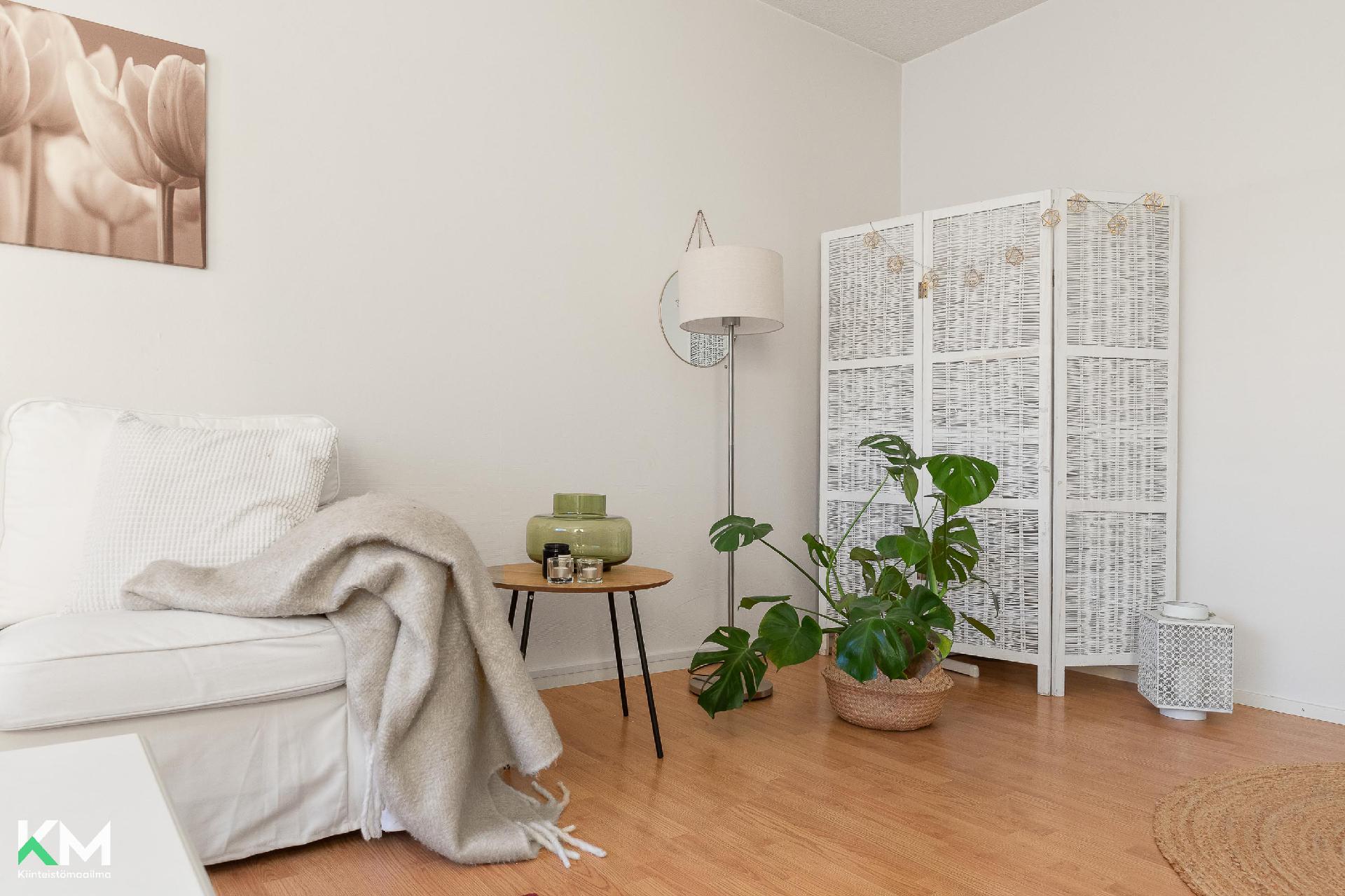 Keskuskatu 3, Salpakangas, Hollola