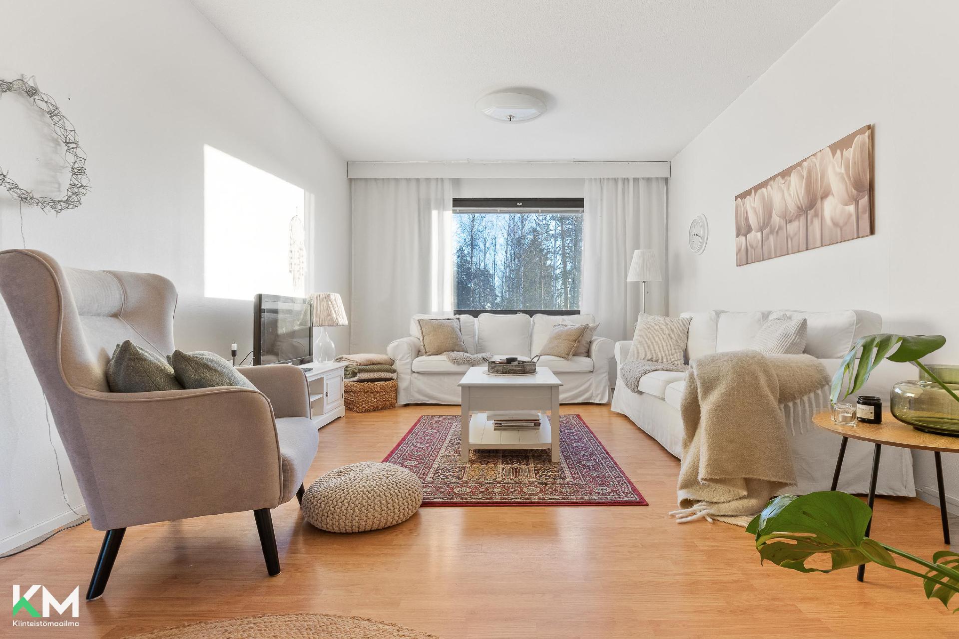 Keskuskatu 3, Salpakangas, Hollola