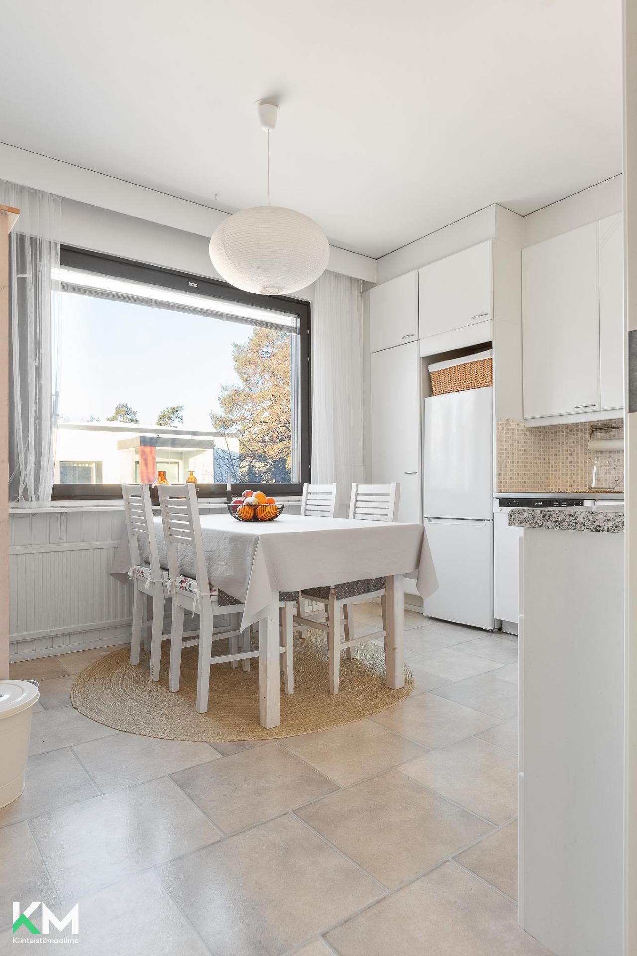 Keskuskatu 3, Salpakangas, Hollola