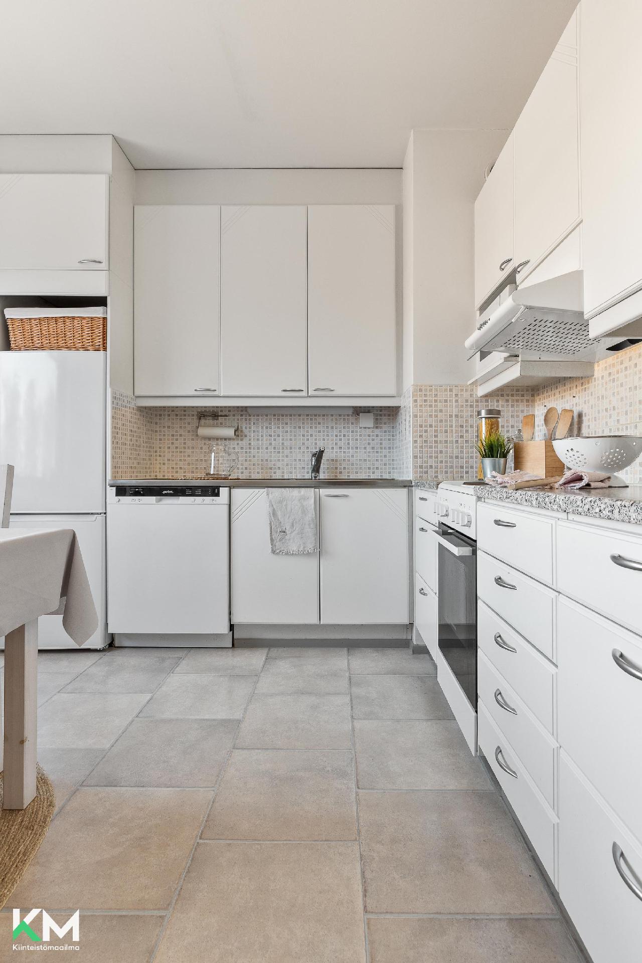 Keskuskatu 3, Salpakangas, Hollola