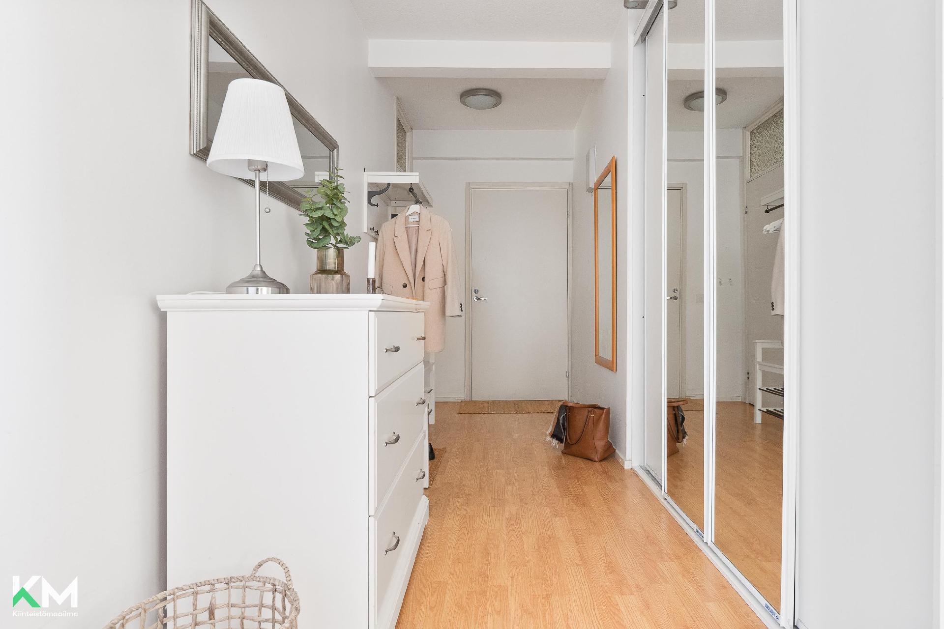 Keskuskatu 3, Salpakangas, Hollola