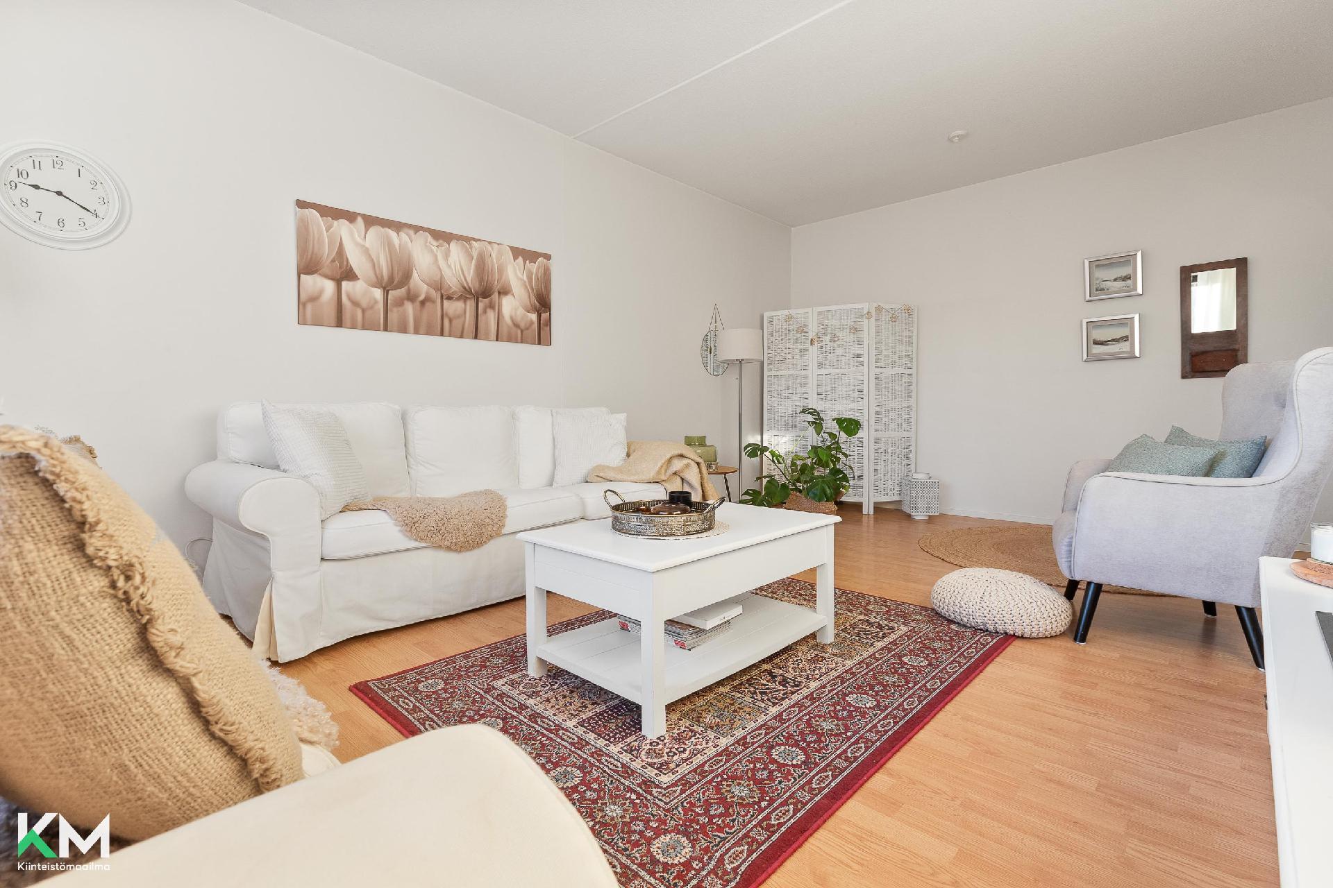 Keskuskatu 3, Salpakangas, Hollola