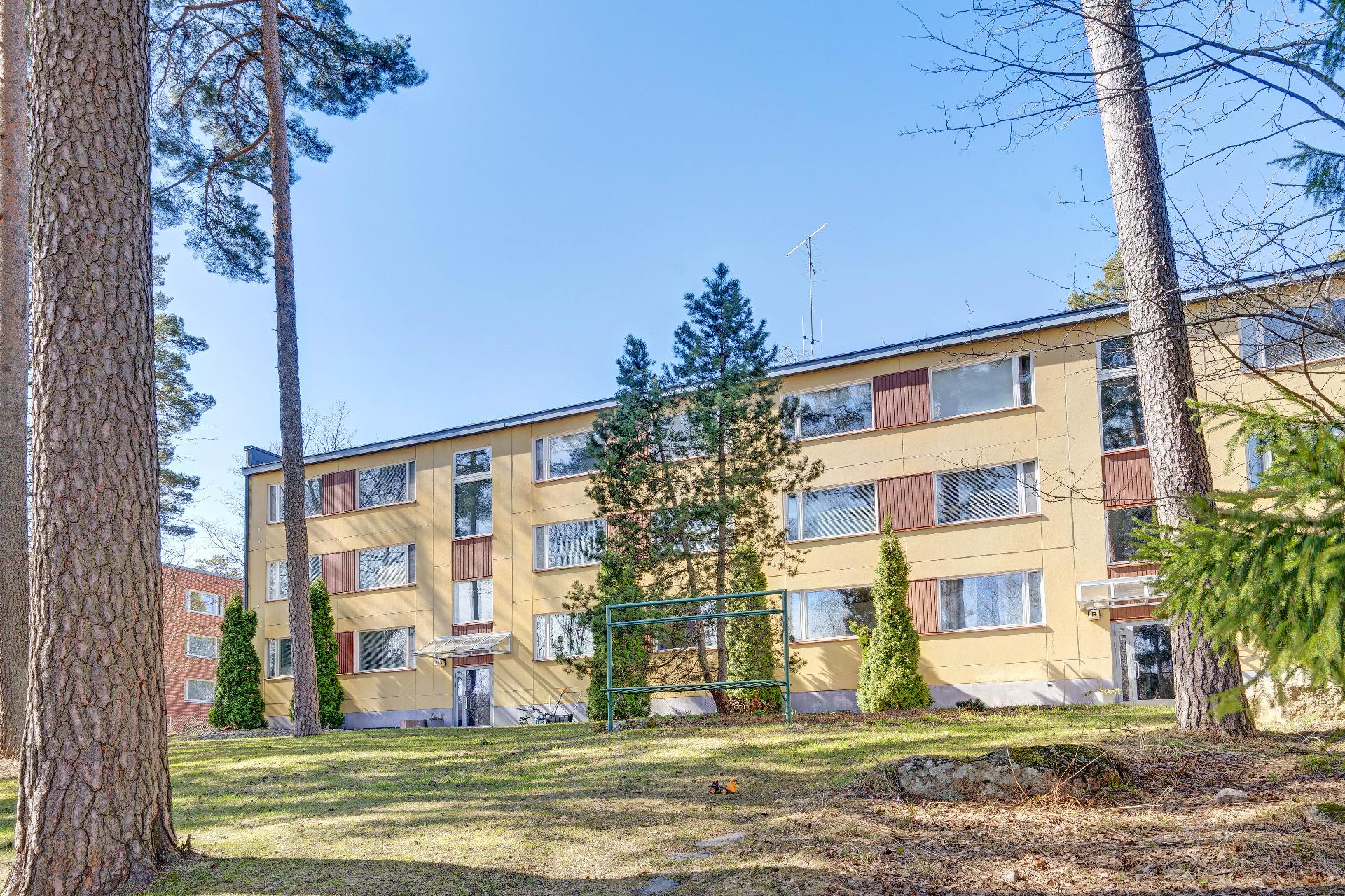 Tuohistanhua 4, Viherlaakso, Espoo