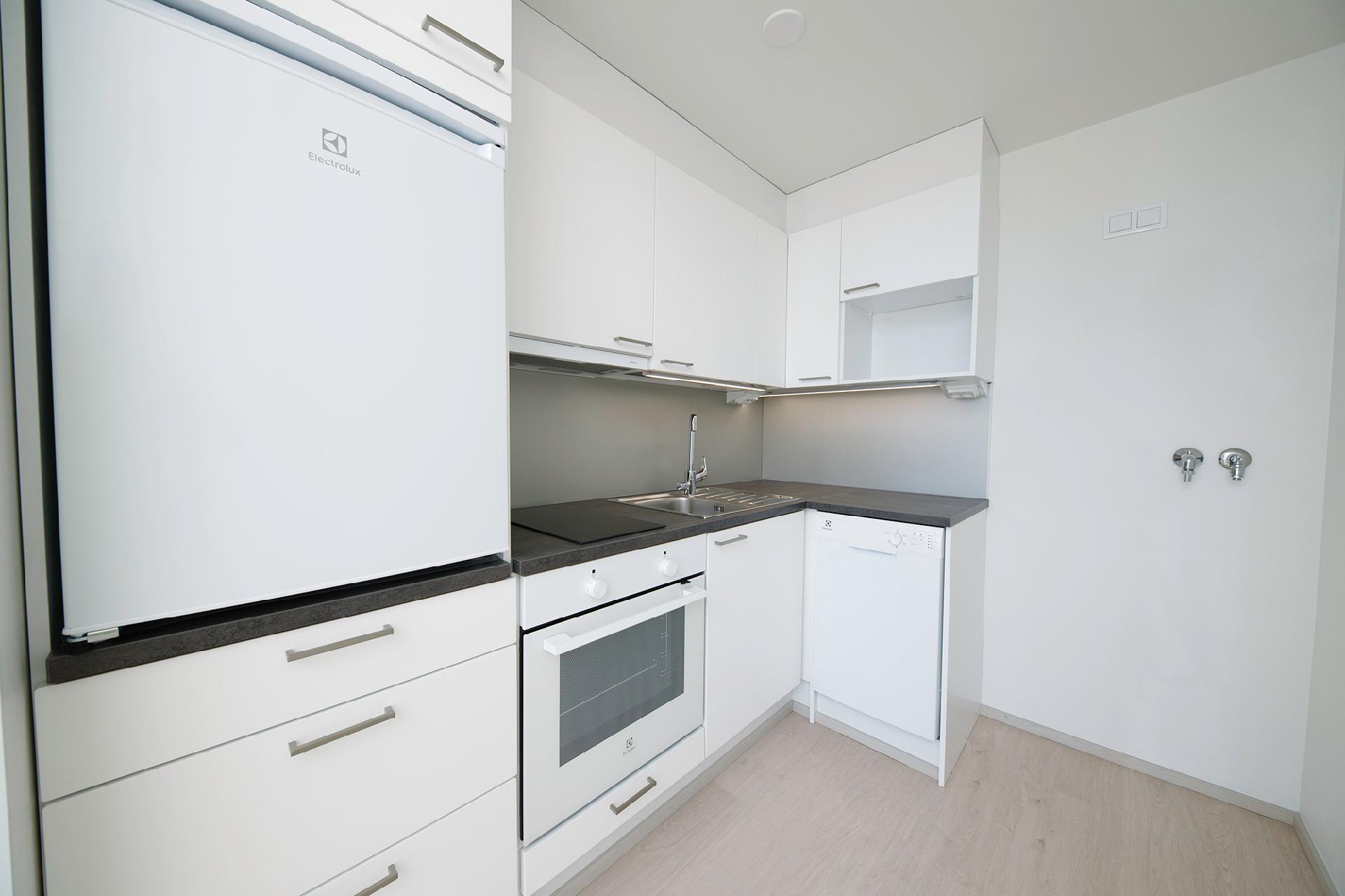 Mannakorventie 9, Linkosuonpuisto, Kangasala