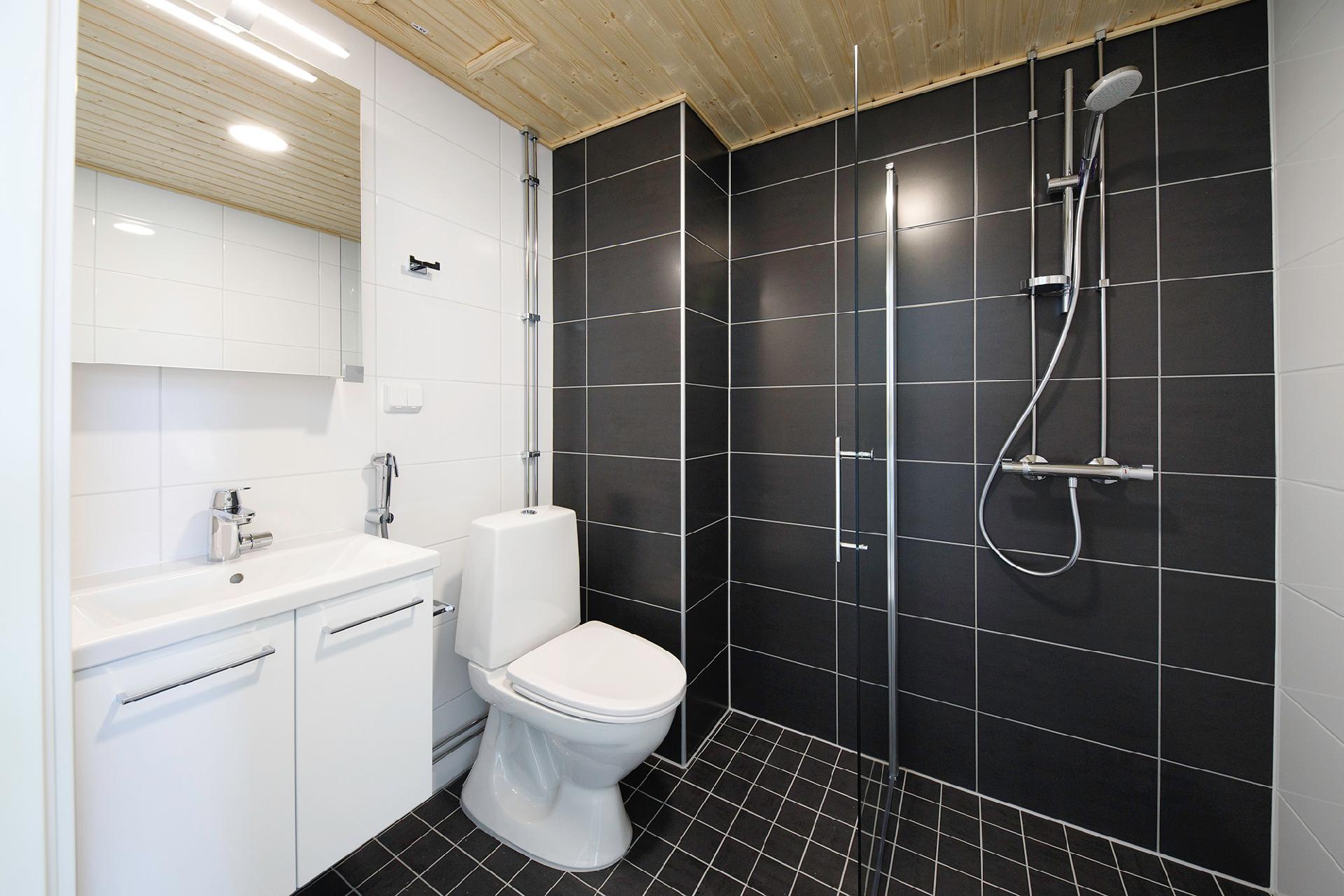 Mannakorventie 9, Linkosuonpuisto, Kangasala