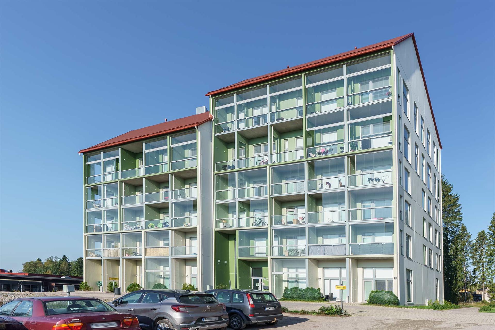 Mannakorventie 9, Linkosuonpuisto, Kangasala