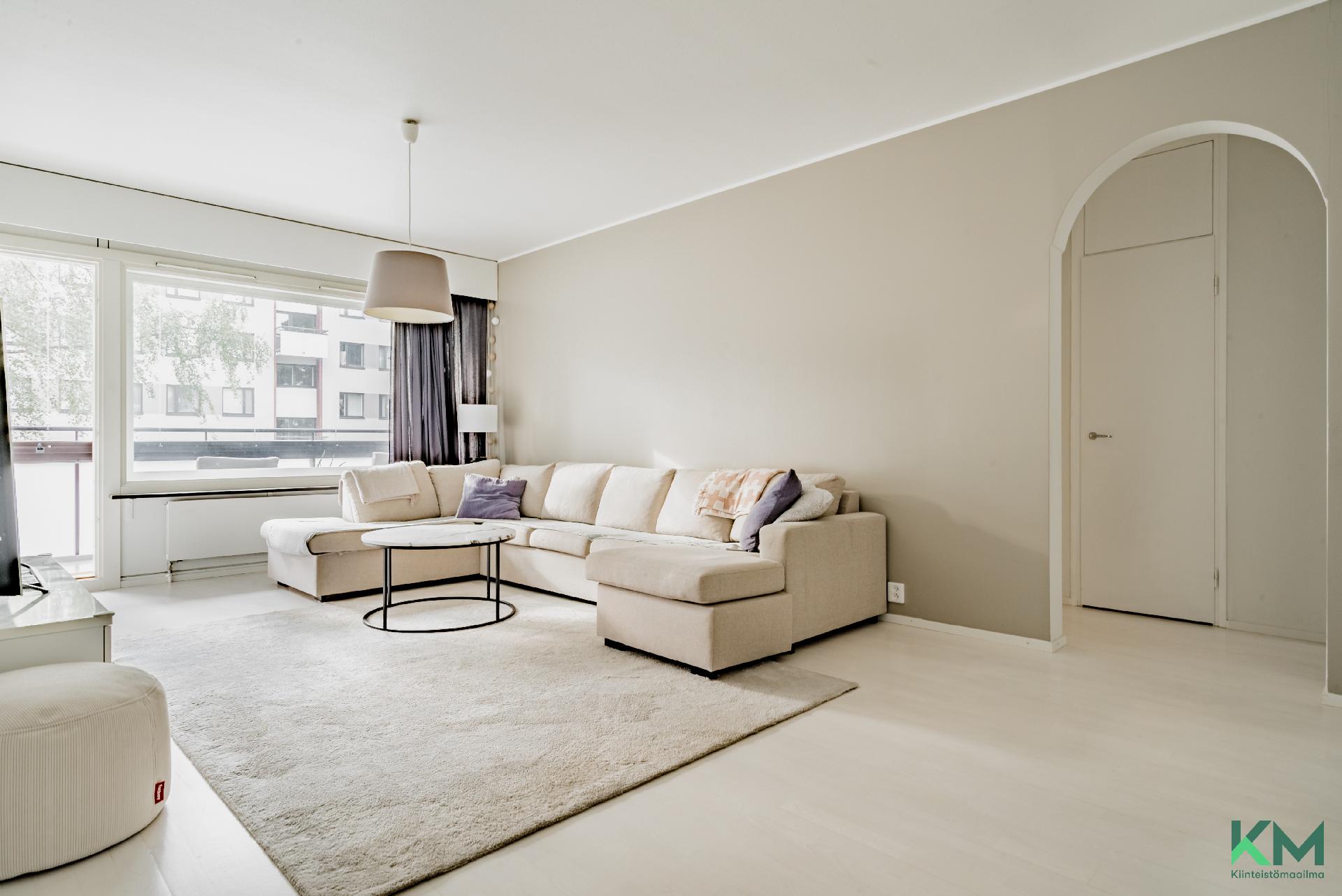 Uomakuja 6, Louhela, Vantaa