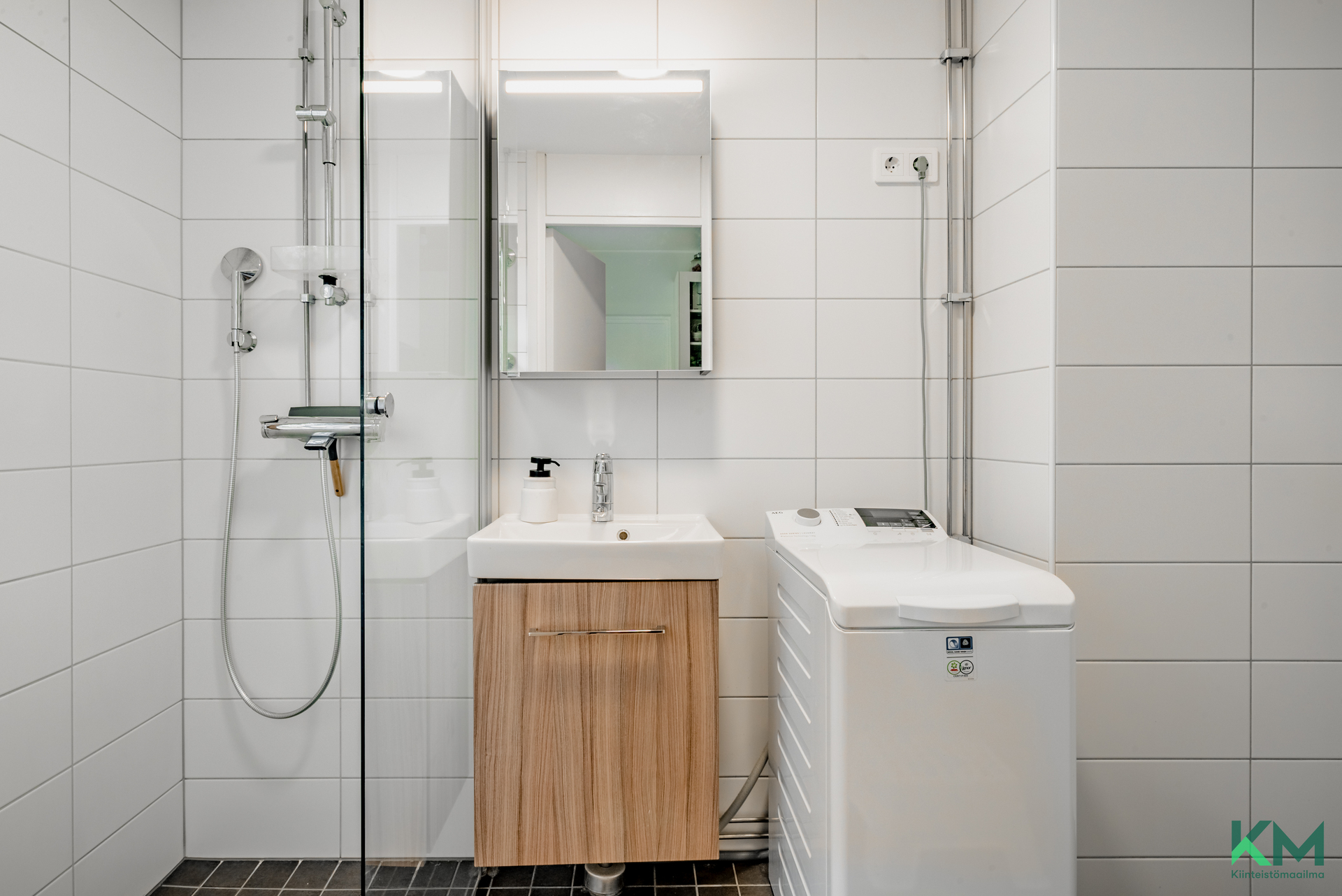 Uomakuja 6, Louhela, Vantaa