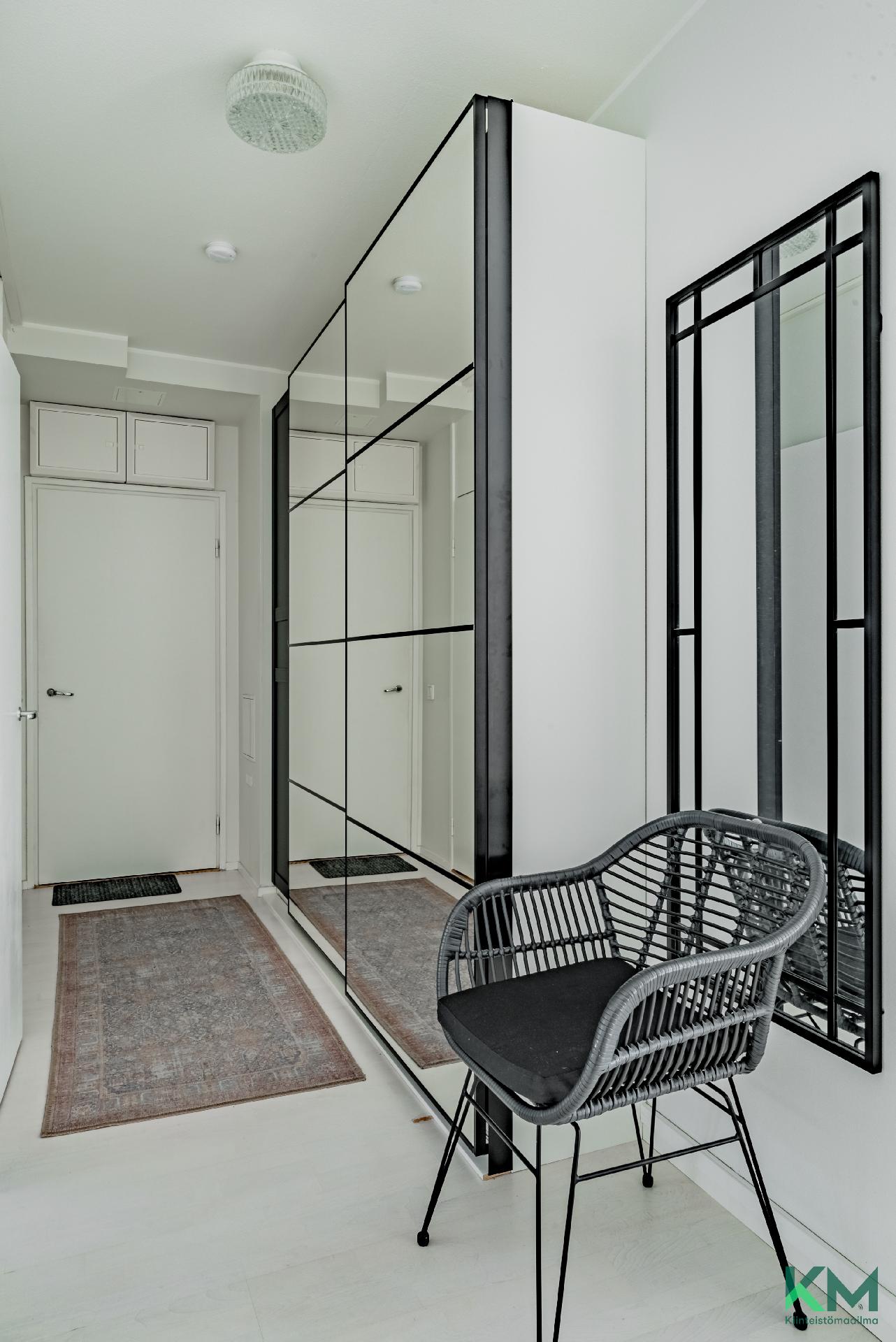 Uomakuja 6, Louhela, Vantaa