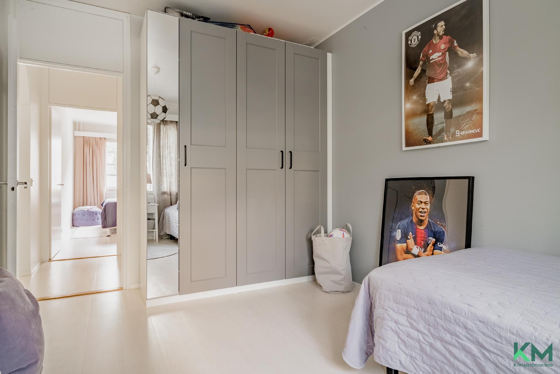 Uomakuja 6, Louhela, Vantaa