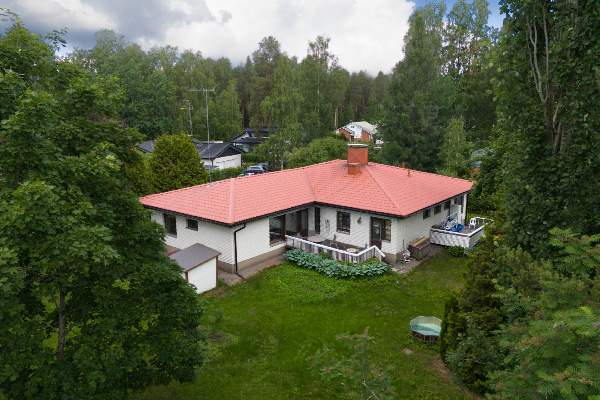 Vesikkotie 7, Metsola, Vantaa