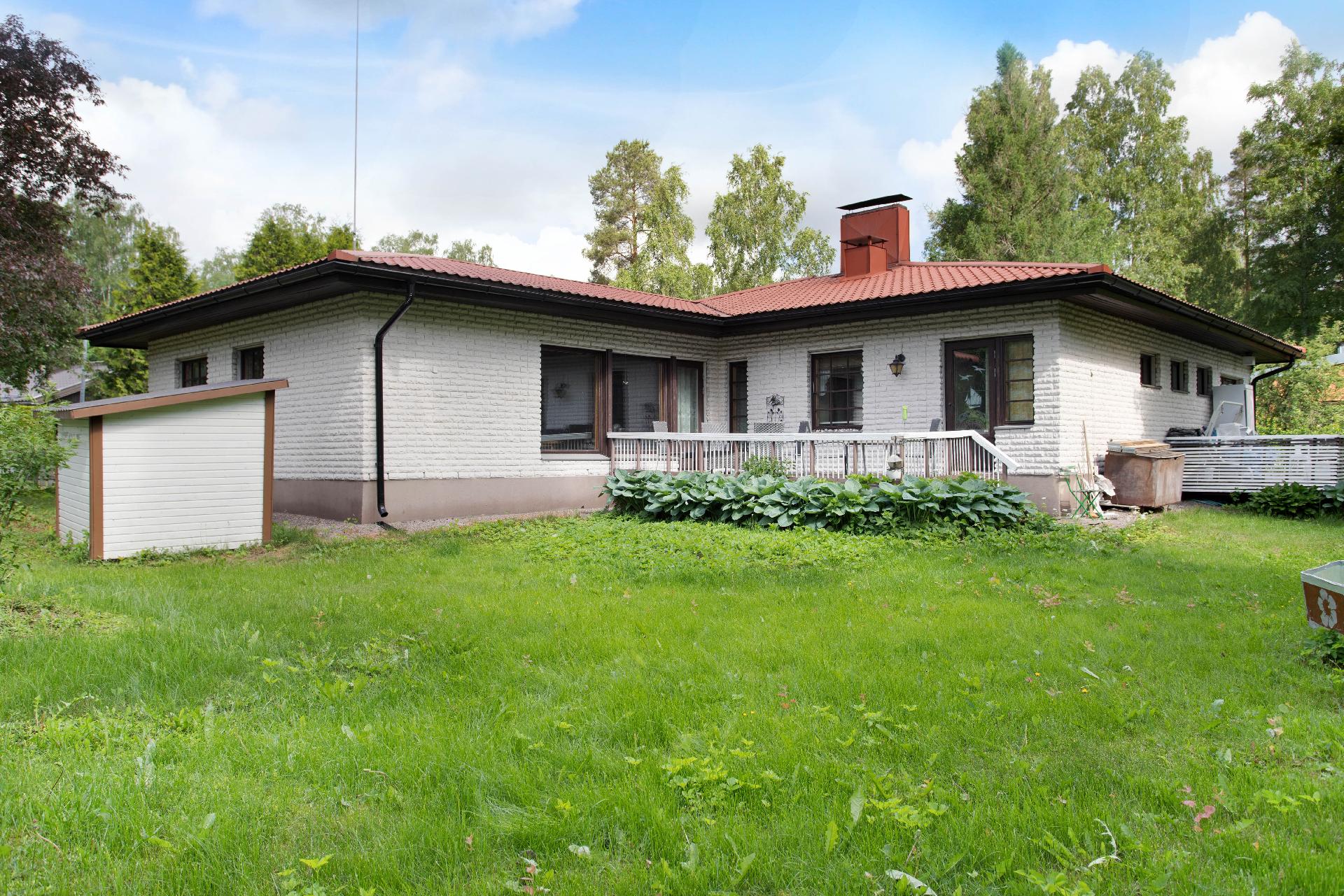 Vesikkotie 7, Metsola, Vantaa