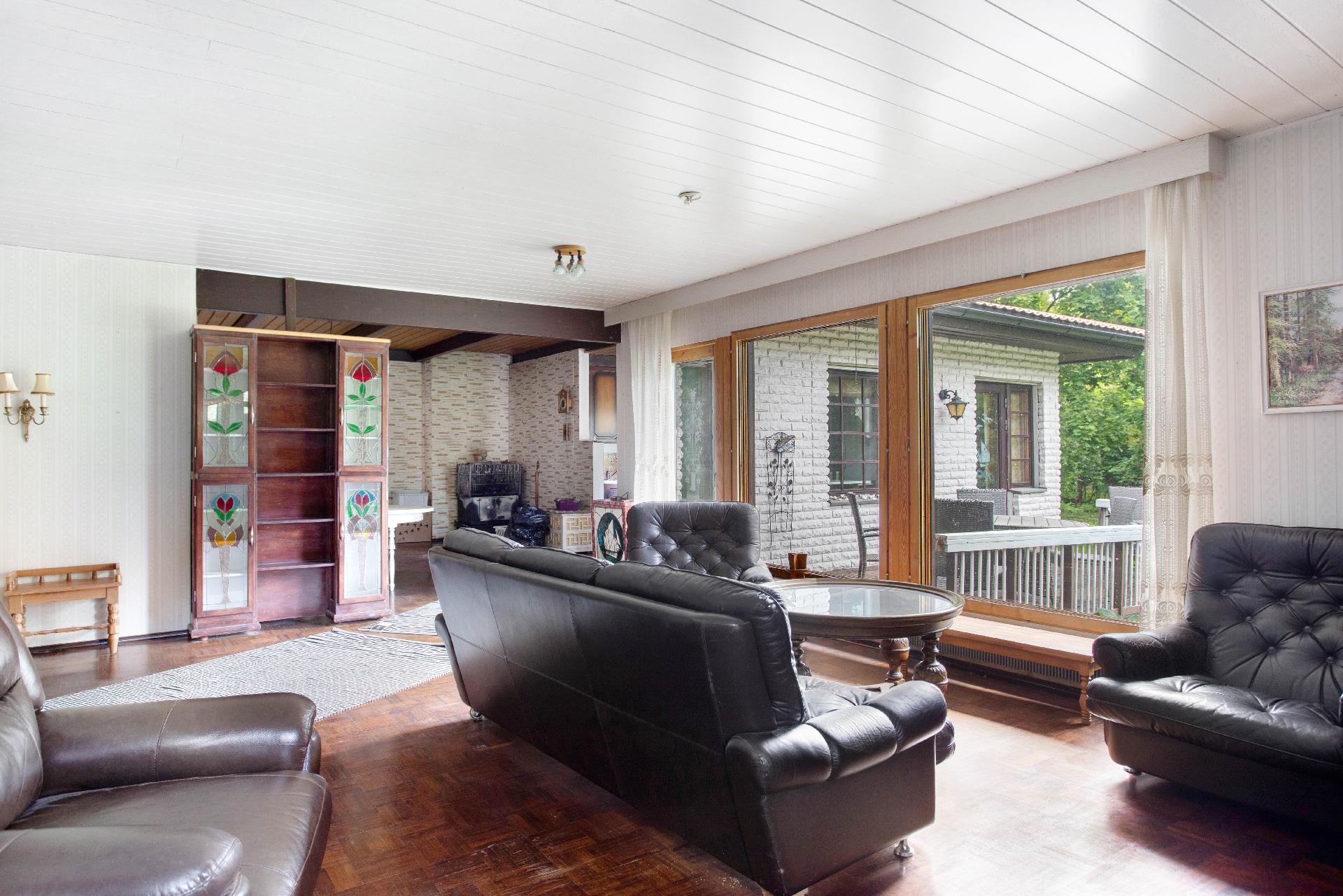 Vesikkotie 7, Metsola, Vantaa