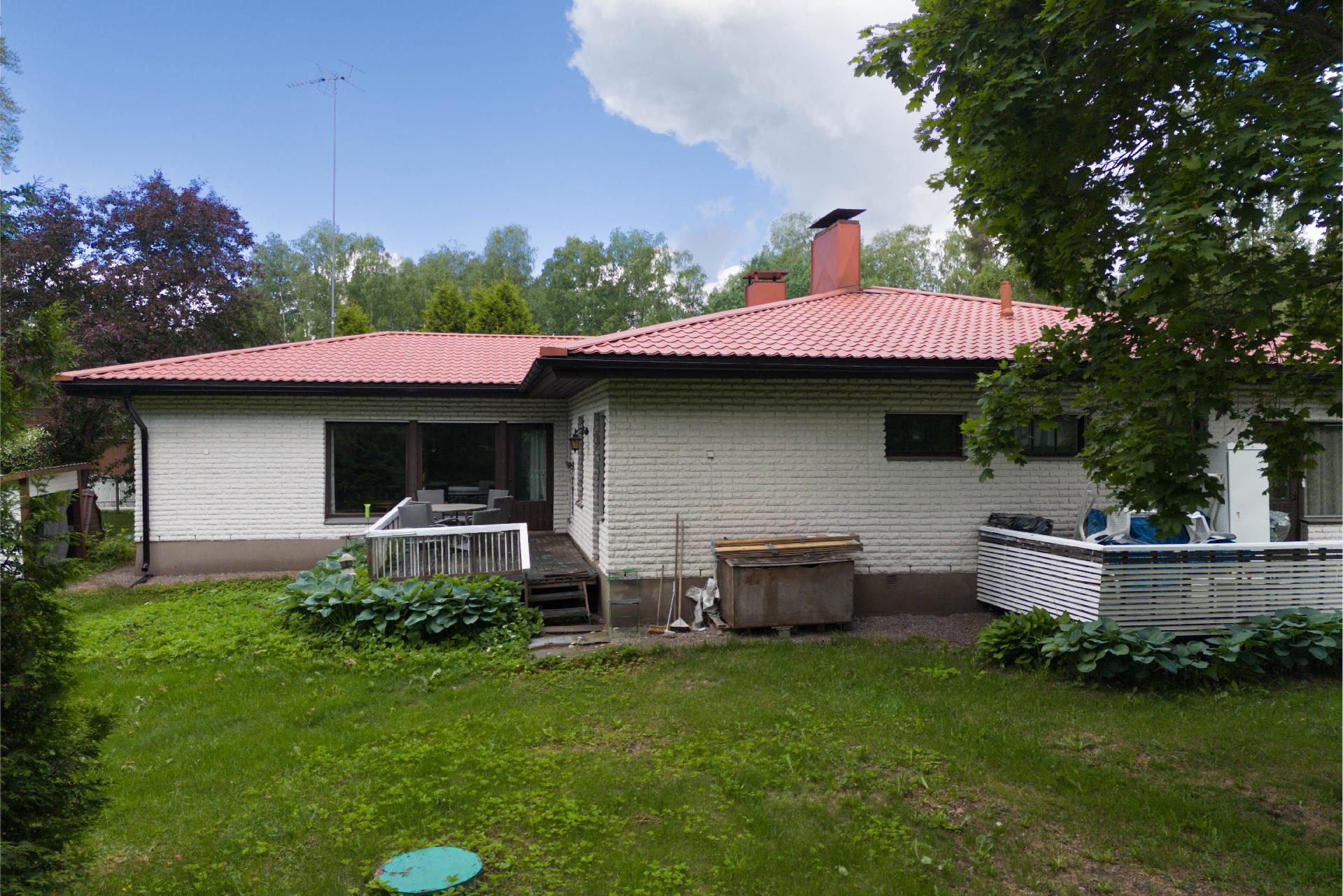 Vesikkotie 7, Metsola, Vantaa