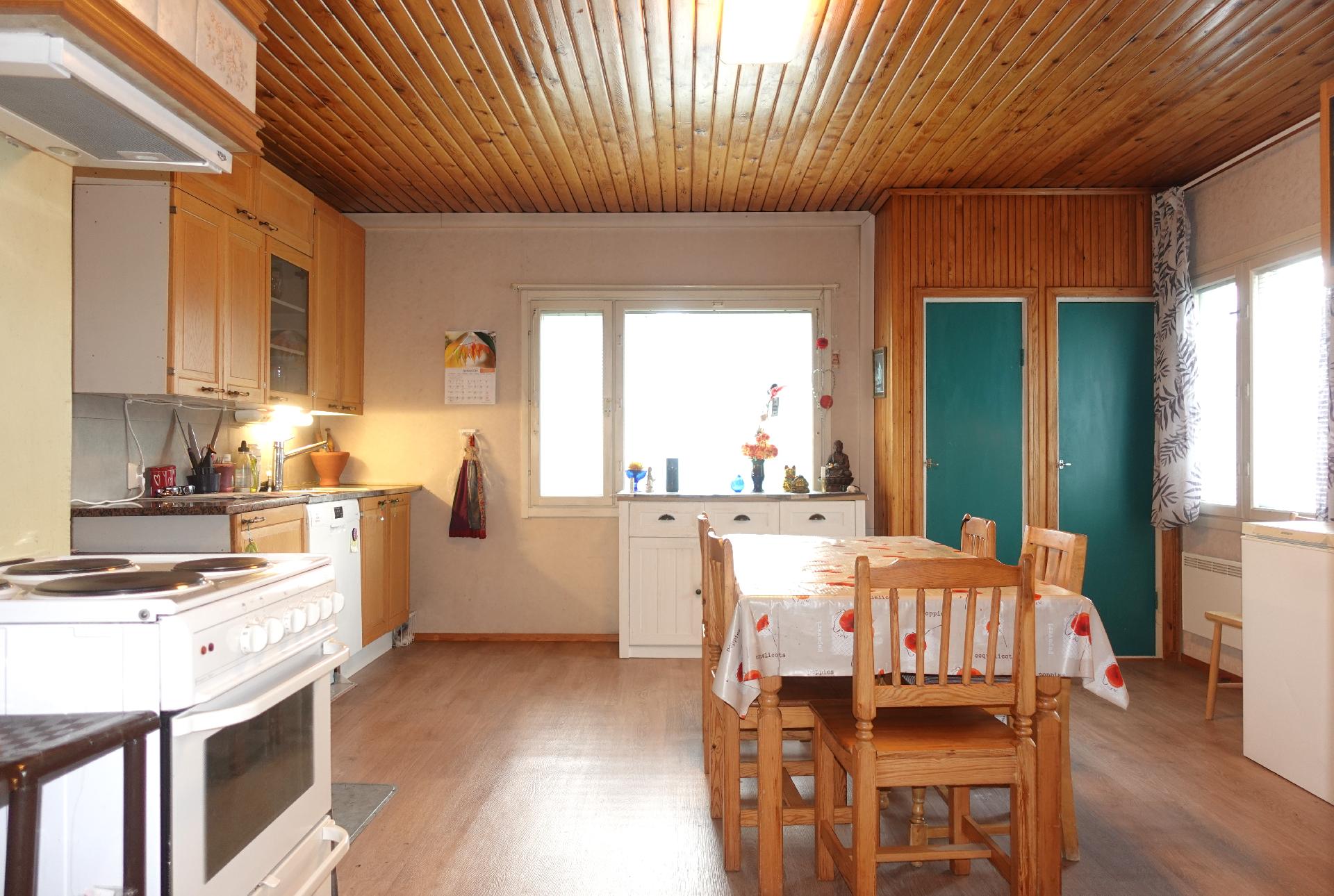 Uudenkyläntie 6, Nakertaja, Kajaani