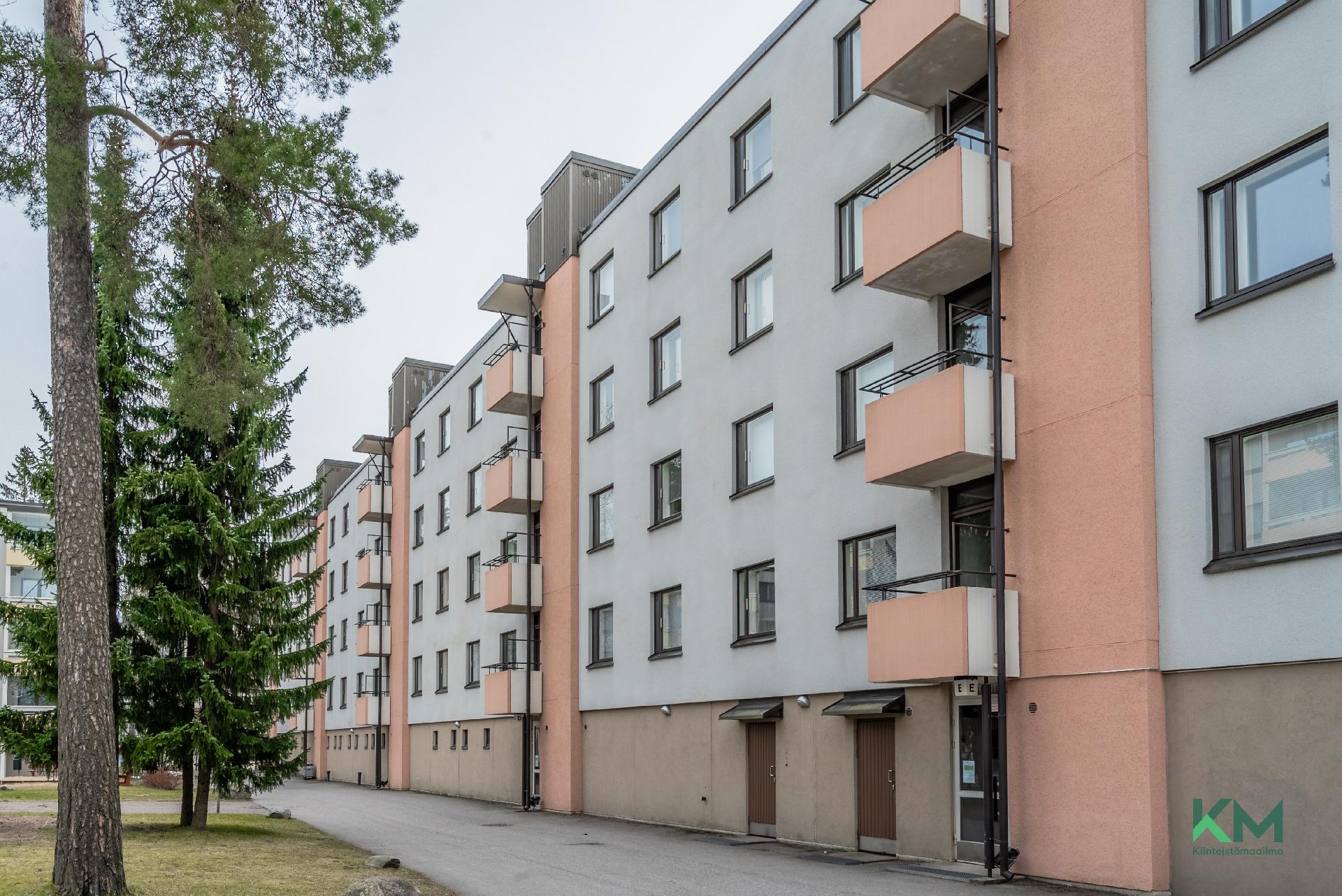 Raikurinne 1, Martinlaakso, Vantaa