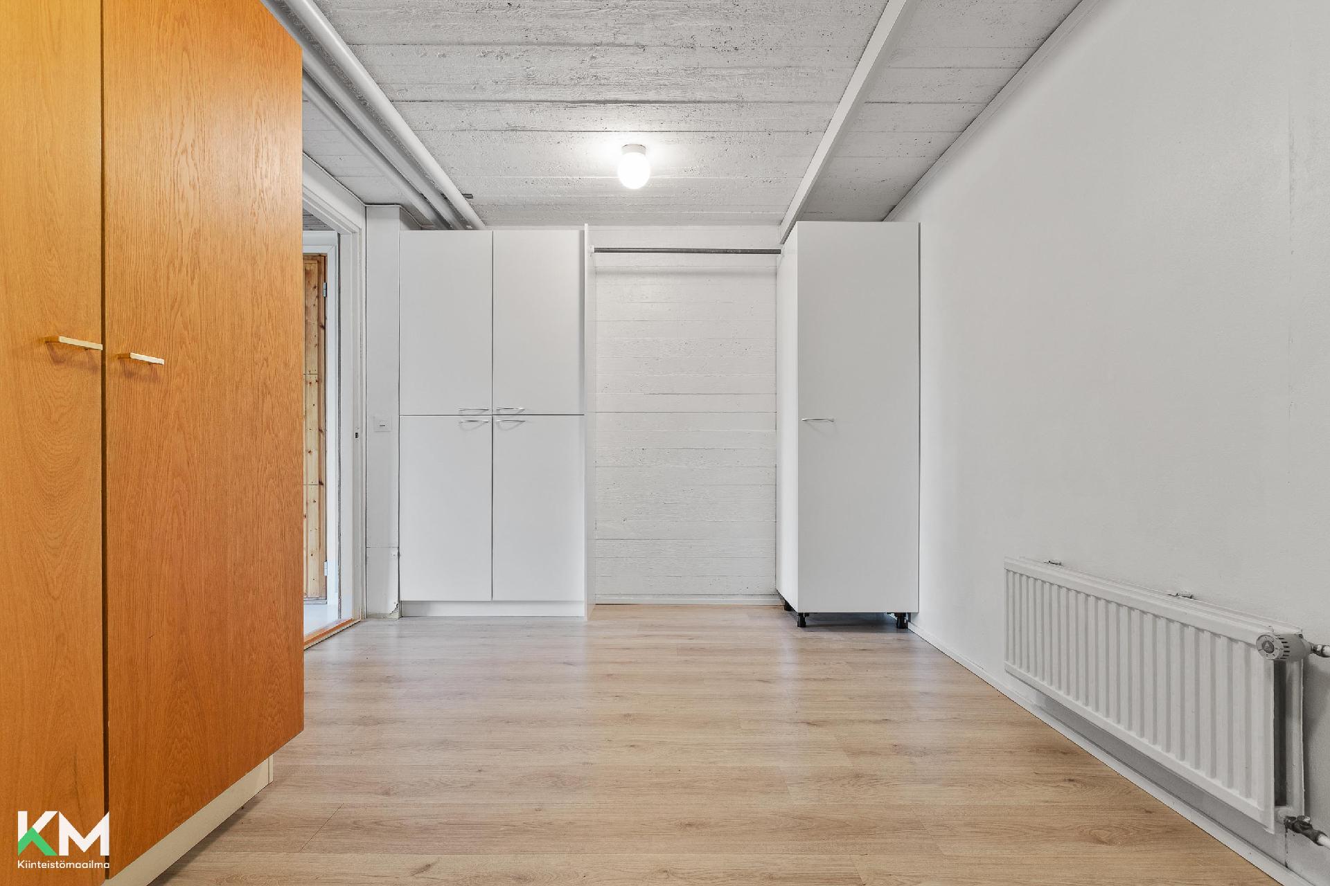 Mesikämmenkatu 2, Rautakankare, Lahti