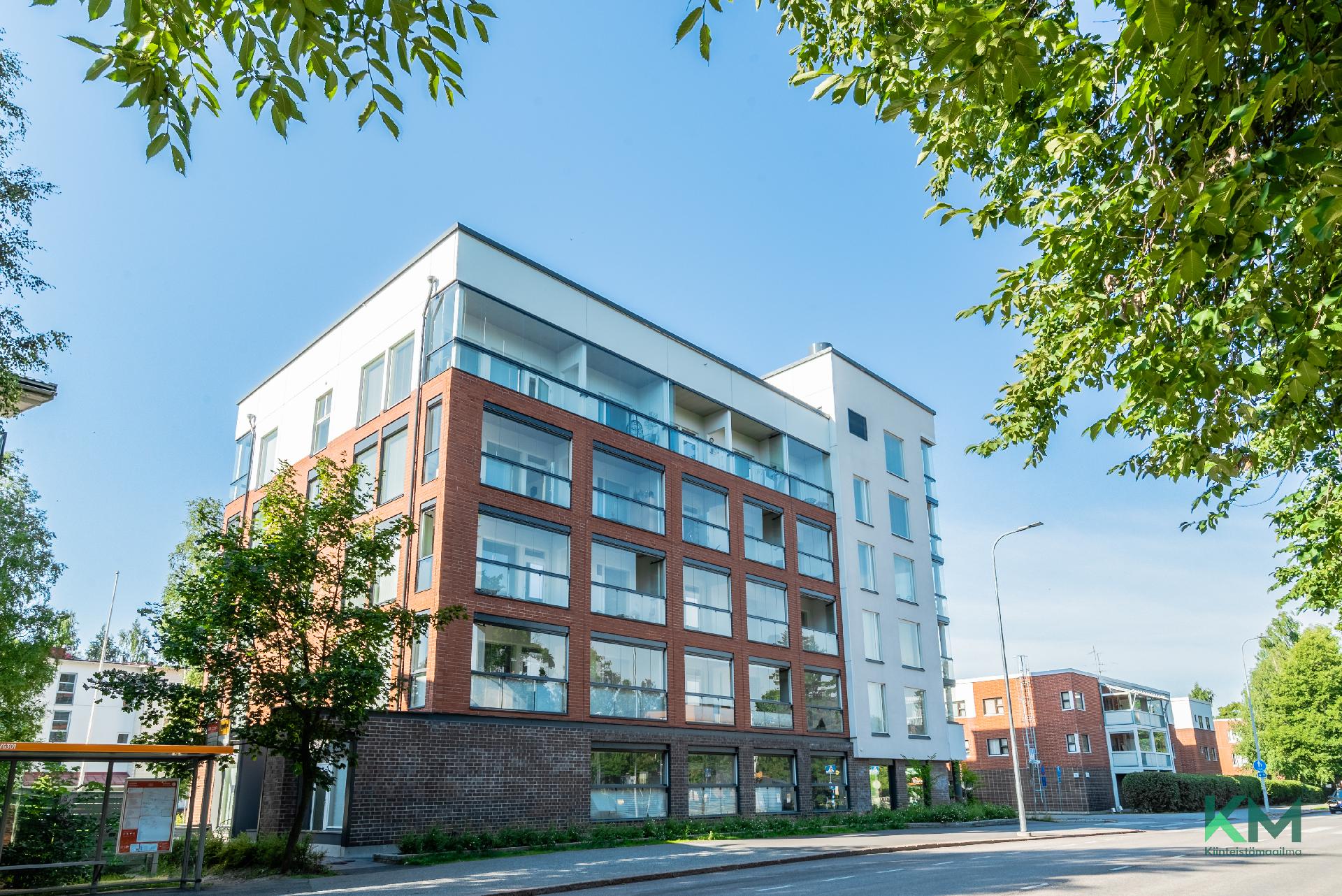 Lauhatie 5, Viertola, Vantaa