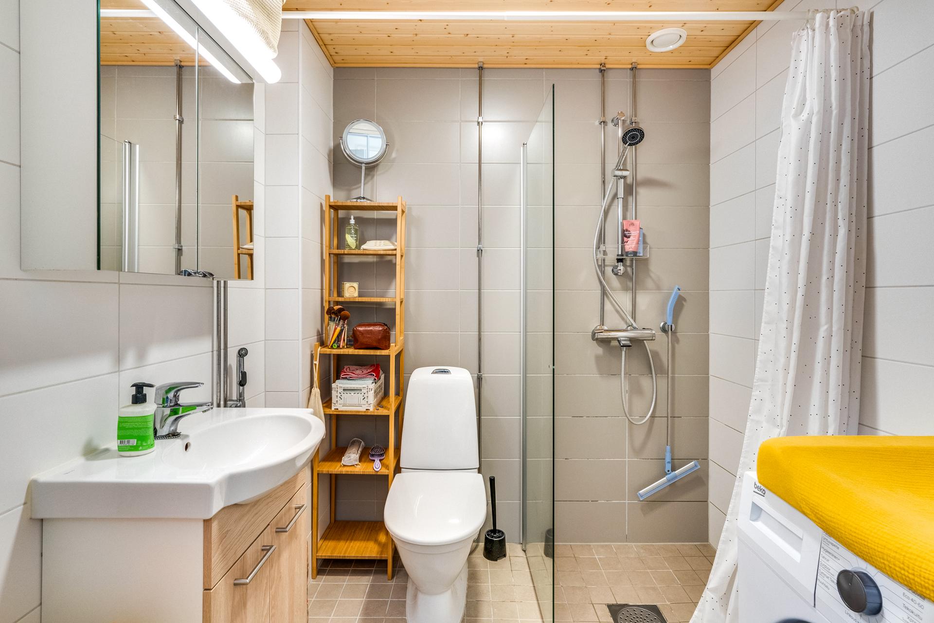 Lielahdenkatu 45, Lentävänniemi, Tampere