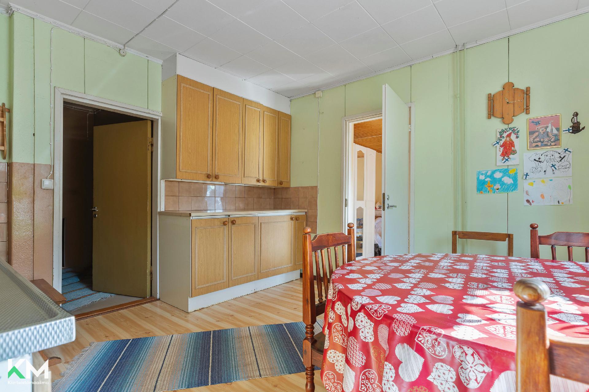 Anianpellontie 58, Vääksy, Asikkala