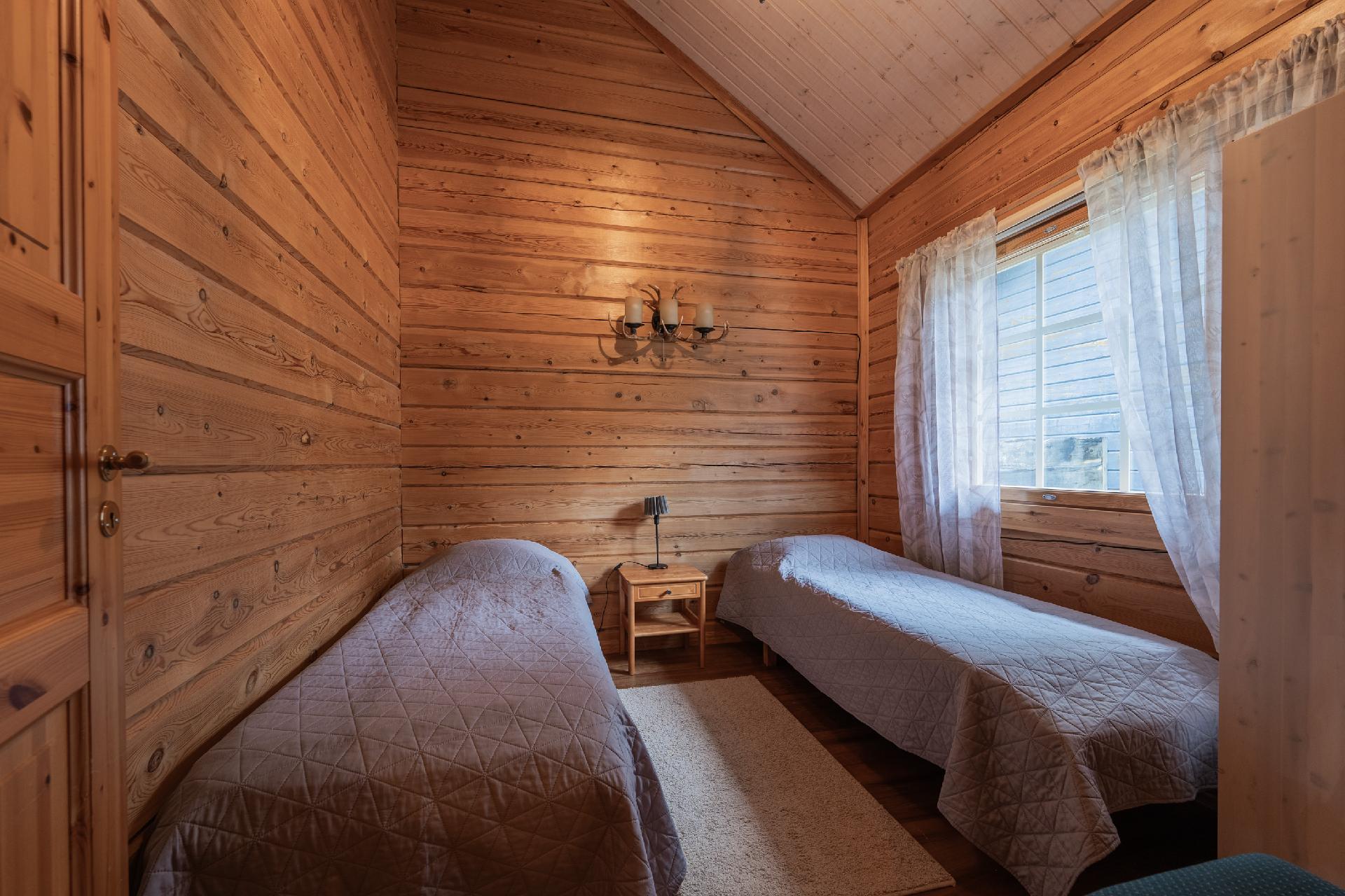 Kultarannantie 22, Tahkovuori, Kuopio