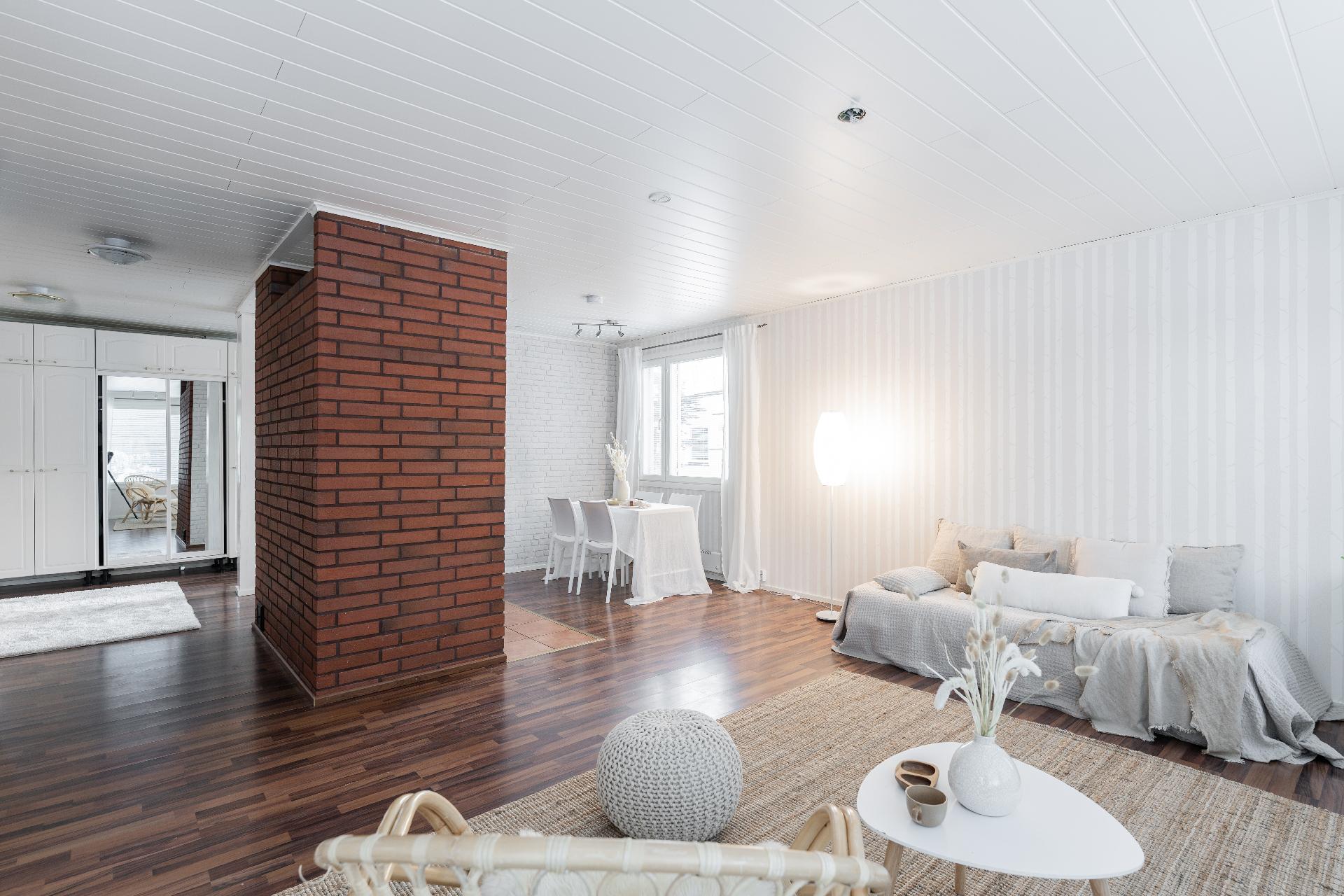 Kirkkotie 5, Muhos, Muhos