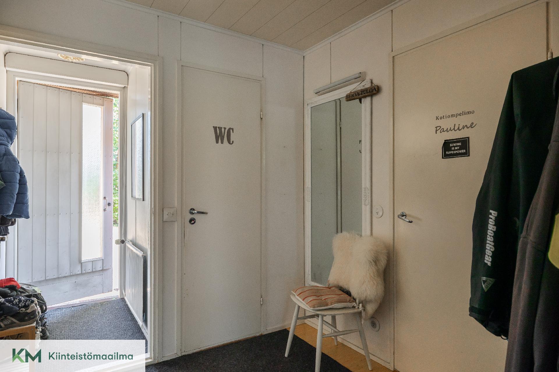 Hirventie 21, Huutjärvi, Pyhtää