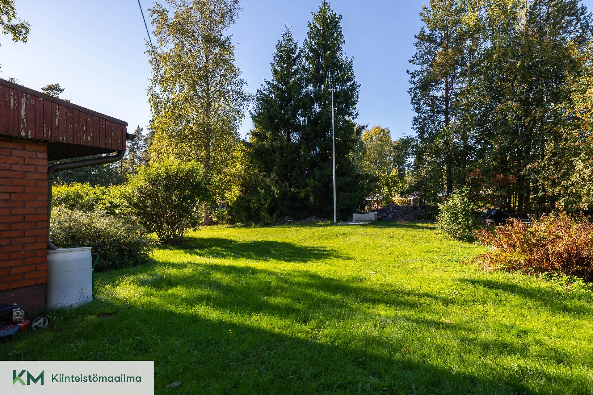 Hirventie 21, Huutjärvi, Pyhtää