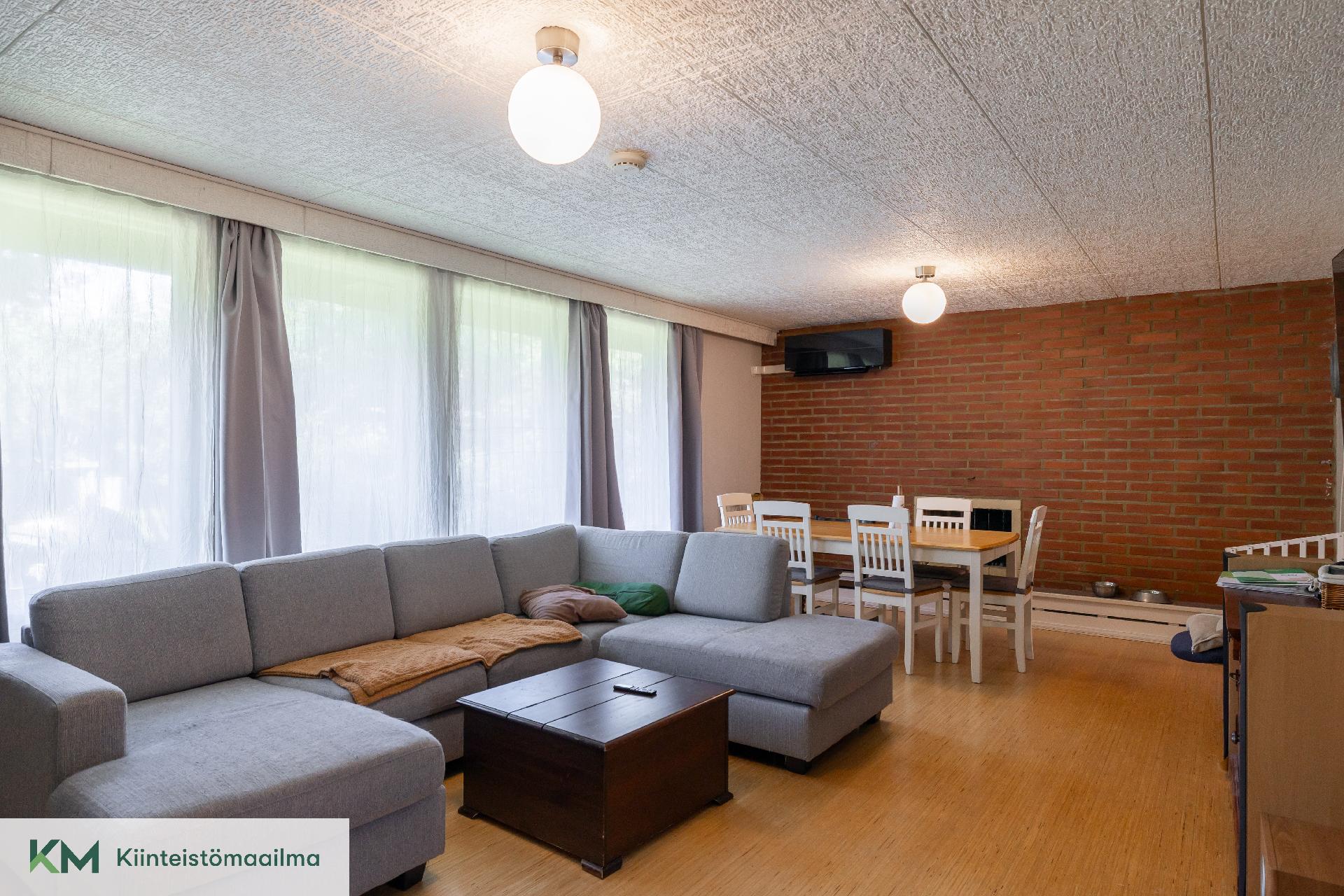 Hirventie 21, Huutjärvi, Pyhtää