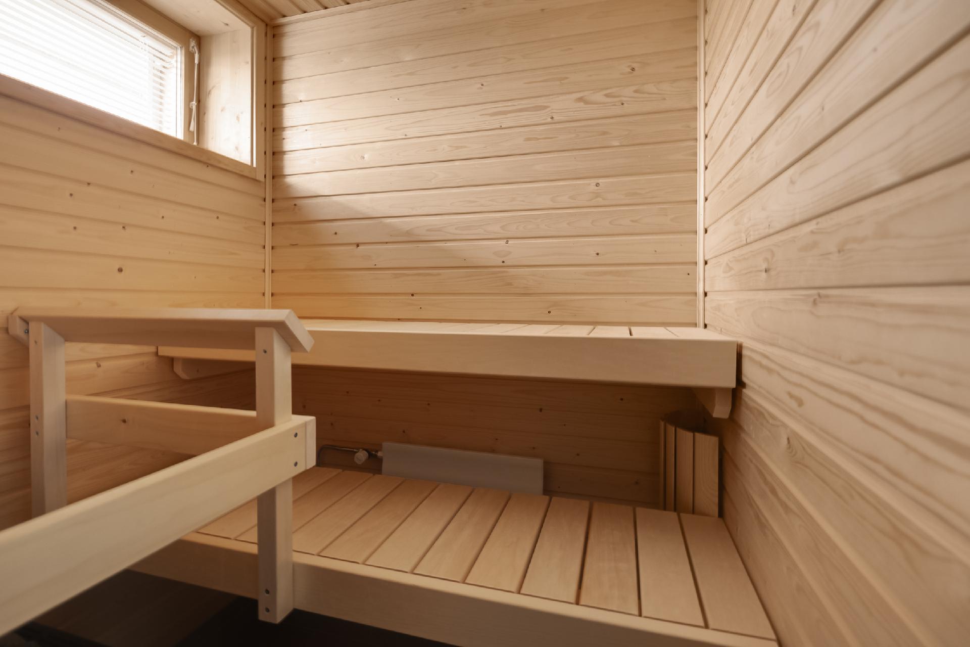 Myyrmäentie 2e, Myyrmäki, Vantaa