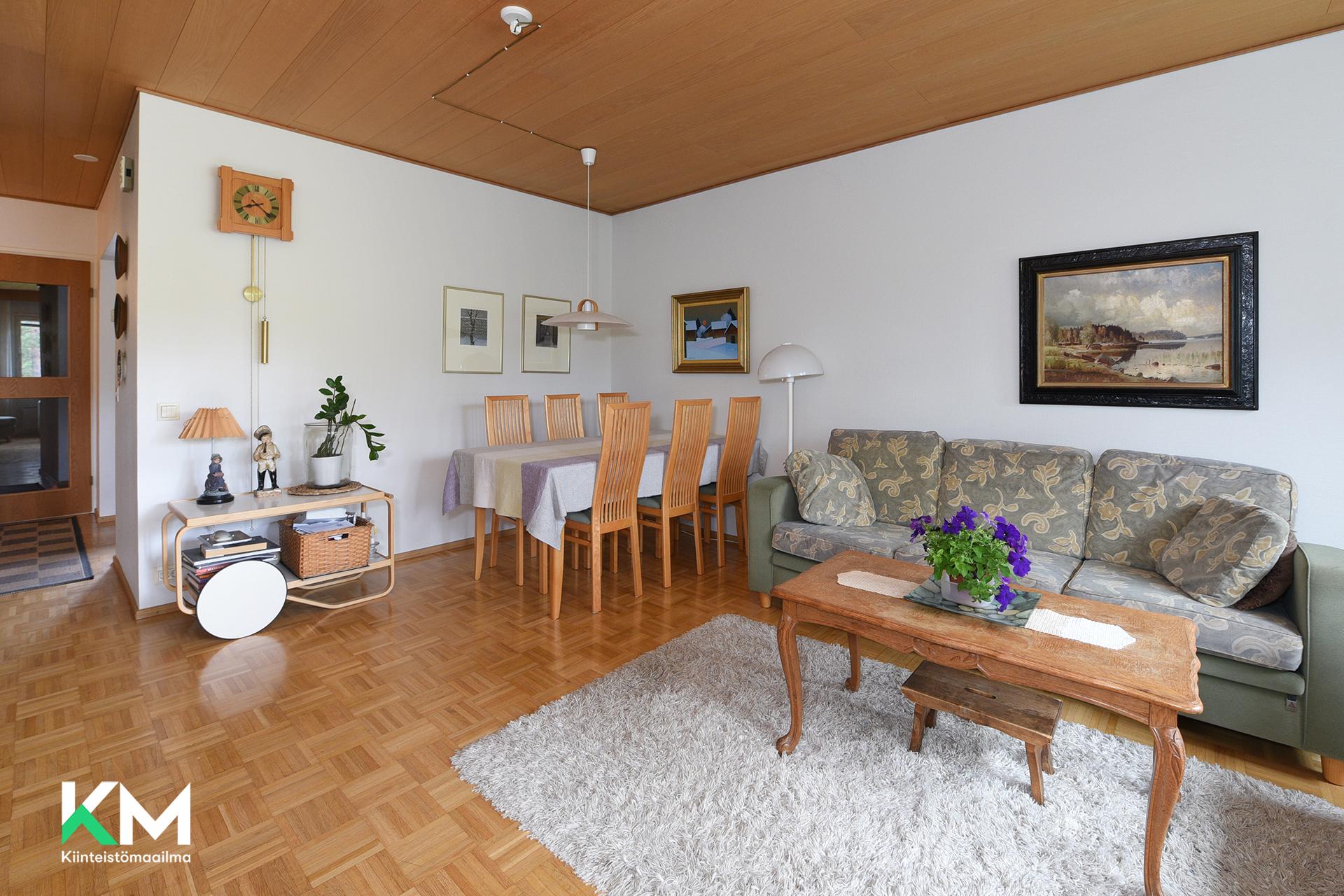 Suntiontie 11, Nastola, Lahti