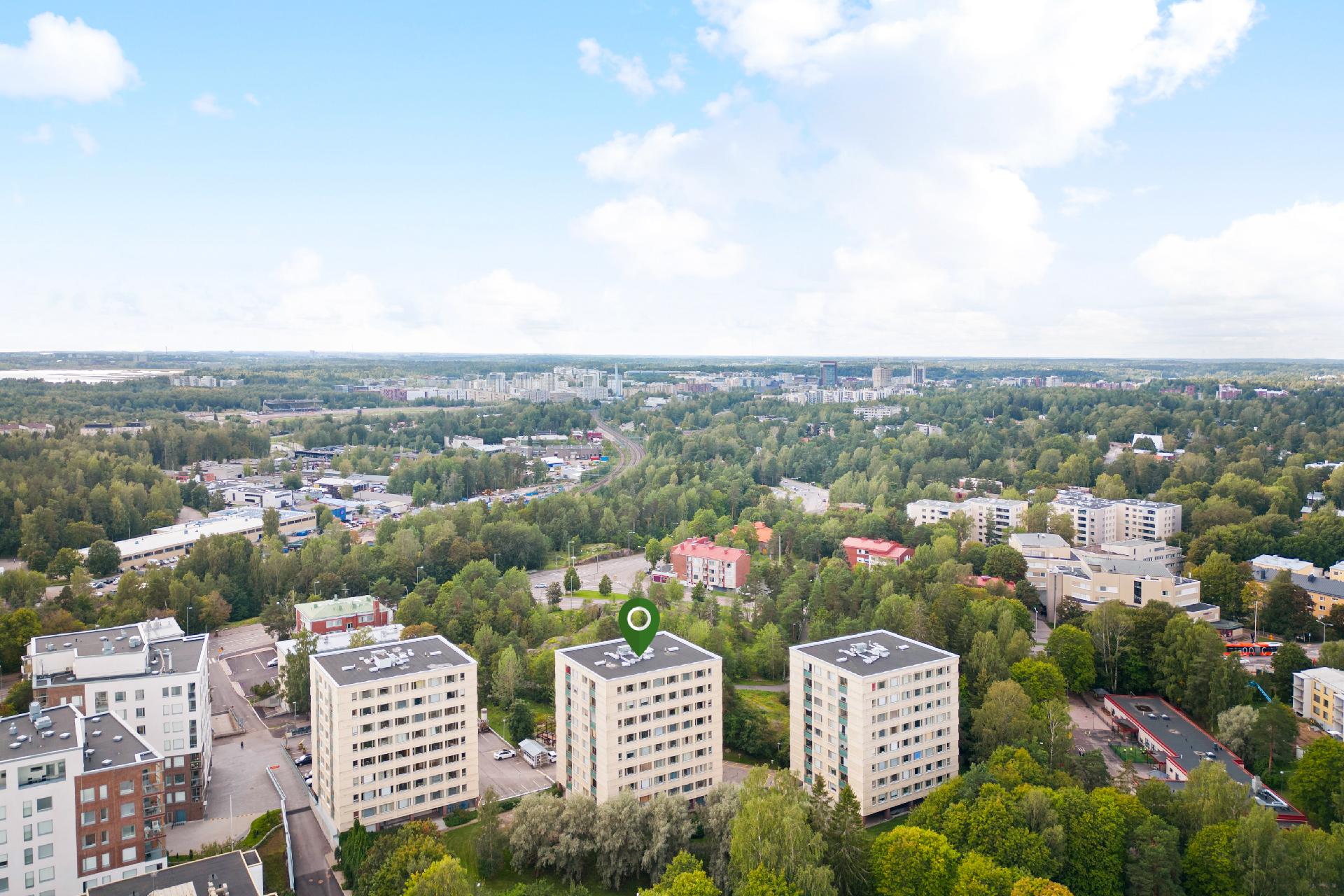 Sulkapolku 6, Pitäjänmäki, Helsinki