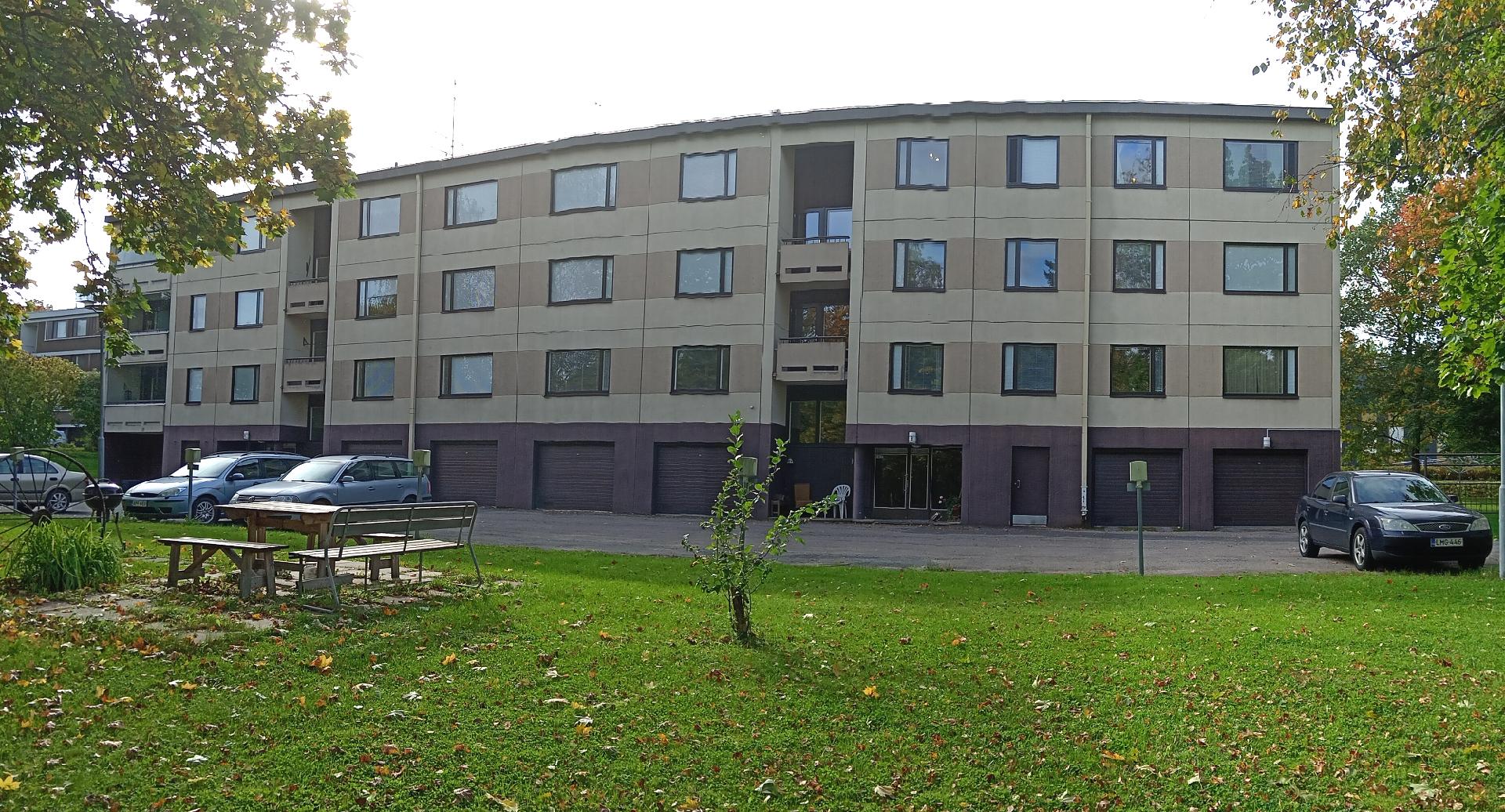 Ylimmän kerroksen neliö