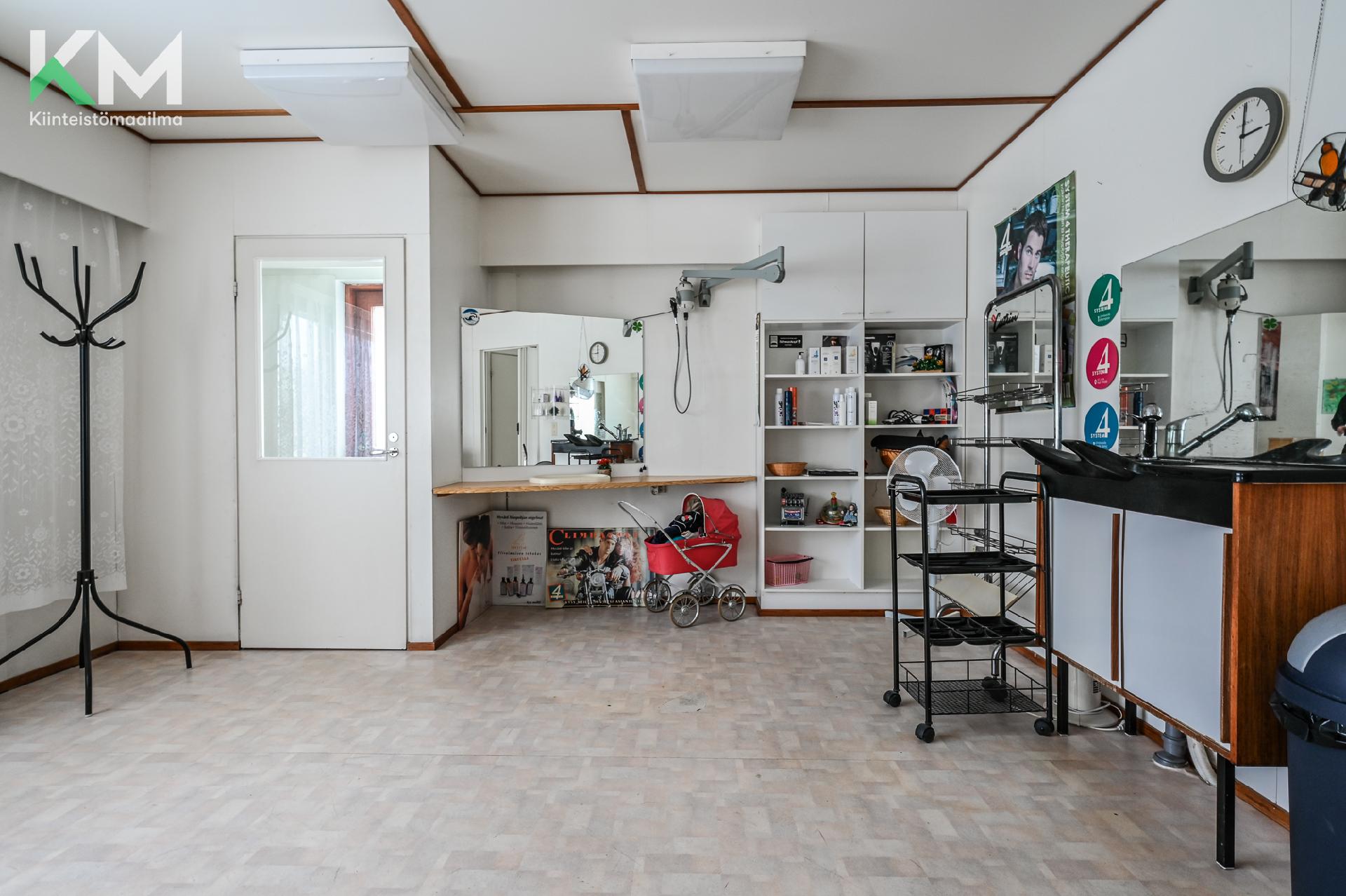 Umpikuja 1, Autio, Kurikka