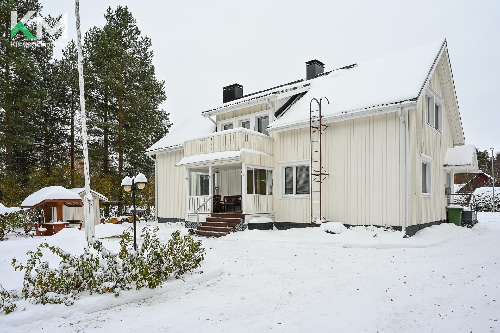 Umpikuja 1, Autio, Kurikka