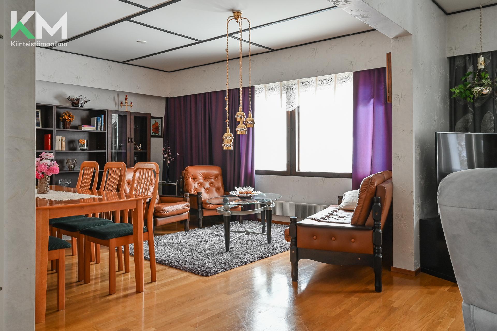 Umpikuja 1, Autio, Kurikka