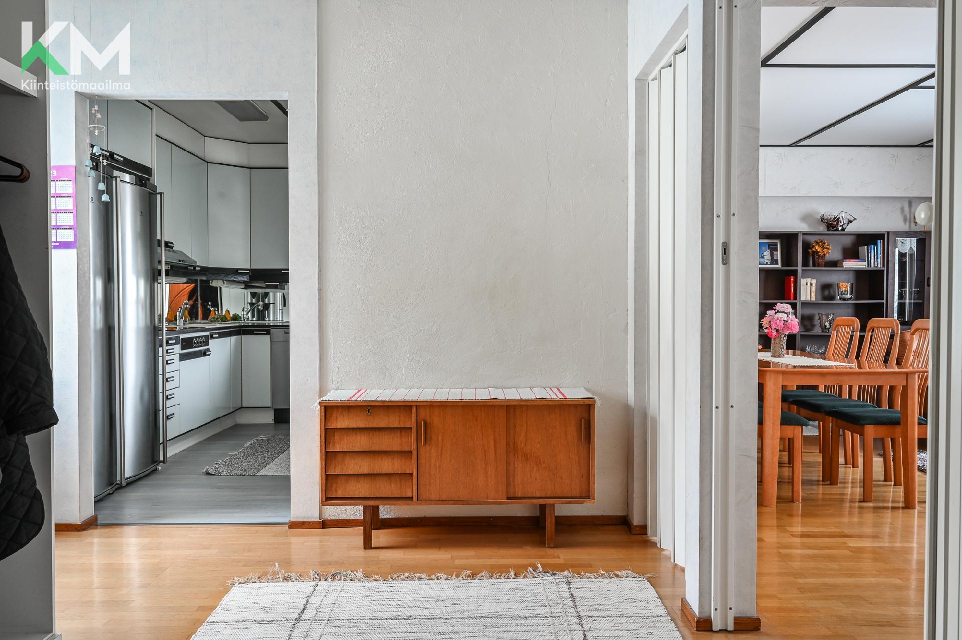 Umpikuja 1, Autio, Kurikka