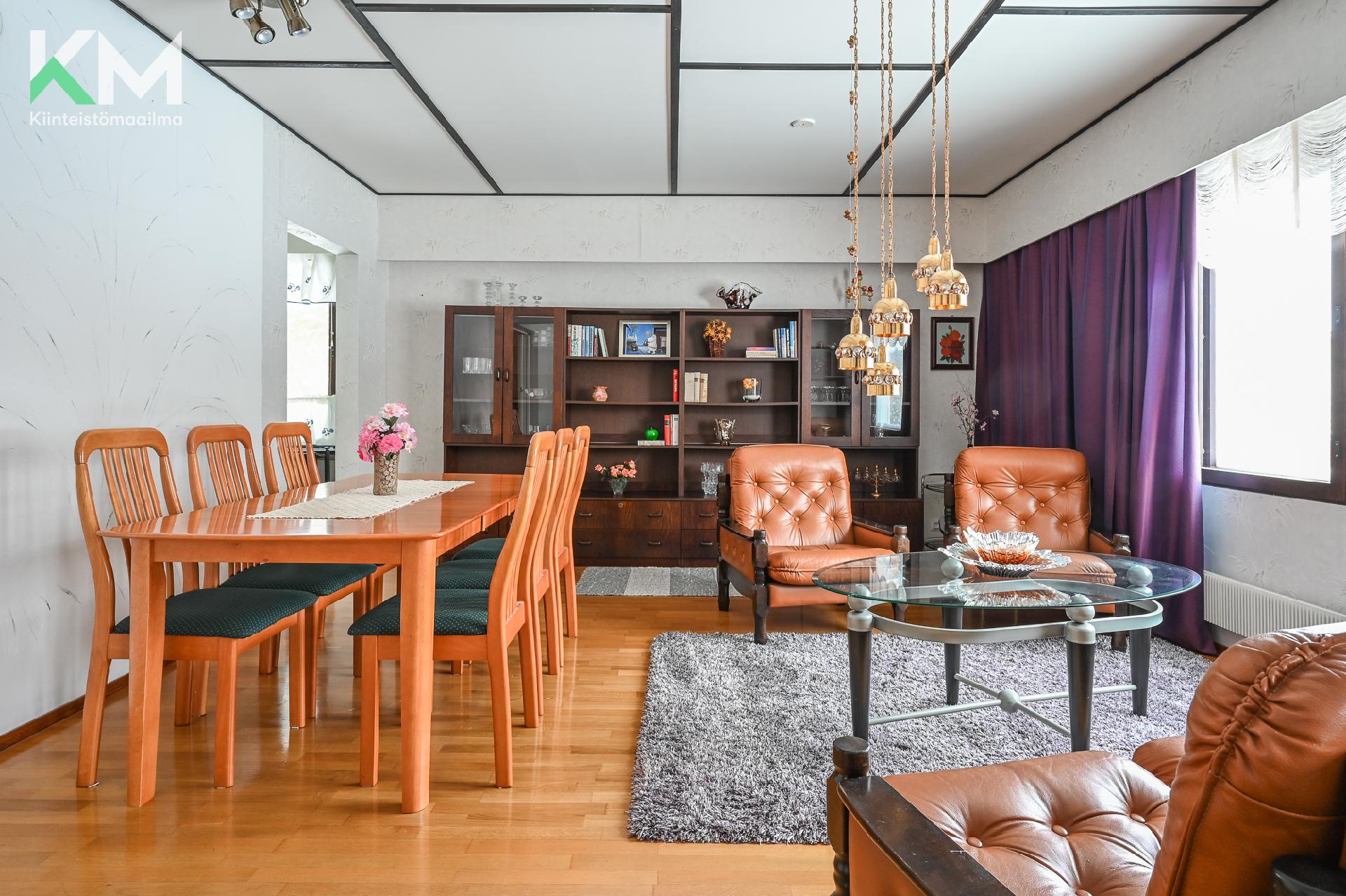 Umpikuja 1, Autio, Kurikka