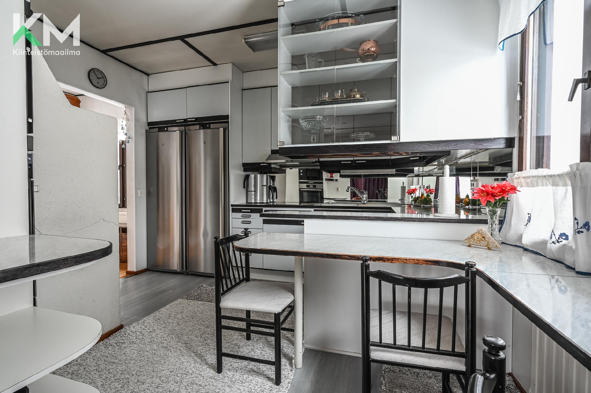 Umpikuja 1, Autio, Kurikka