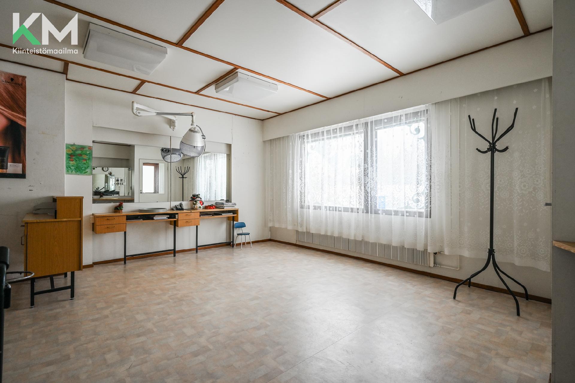 Umpikuja 1, Autio, Kurikka