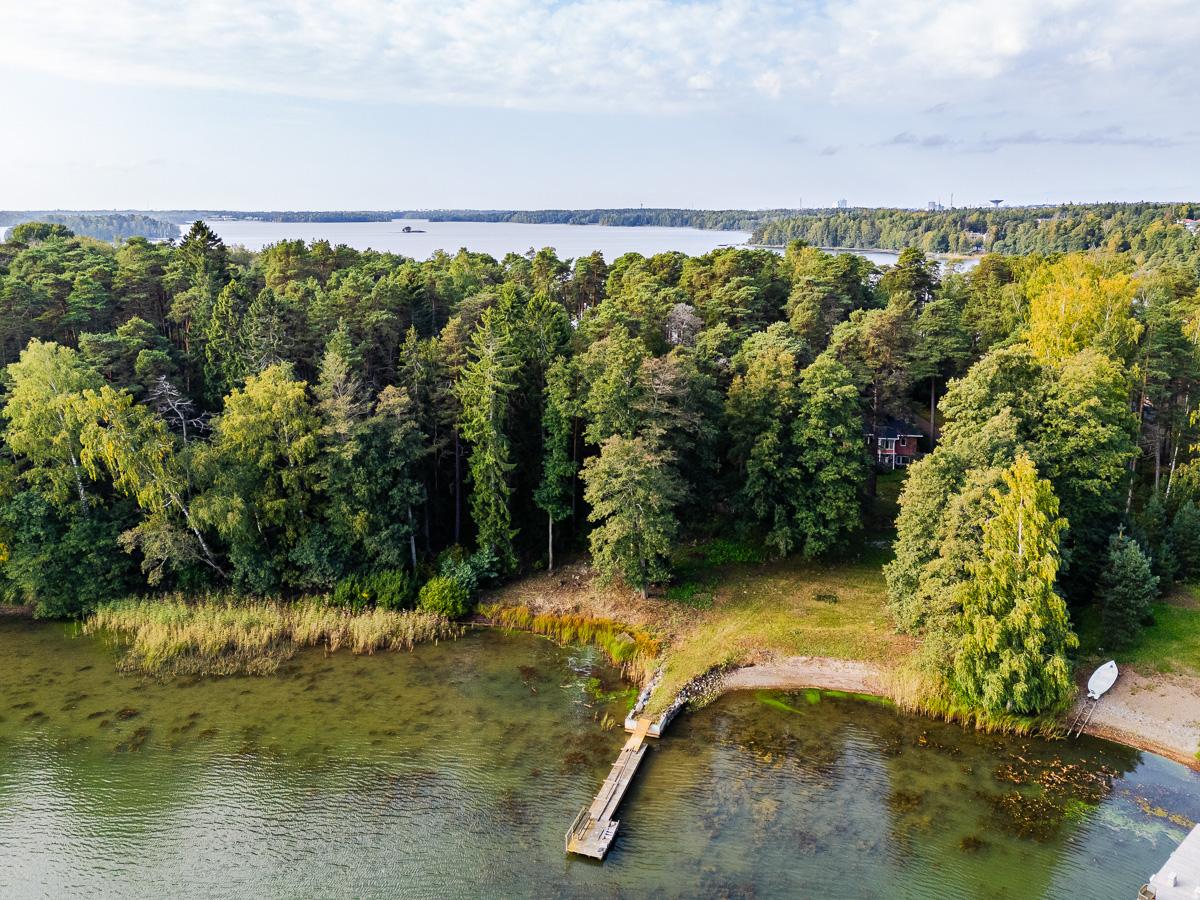 Kallvikinniementie 18, Kallahti, Helsinki